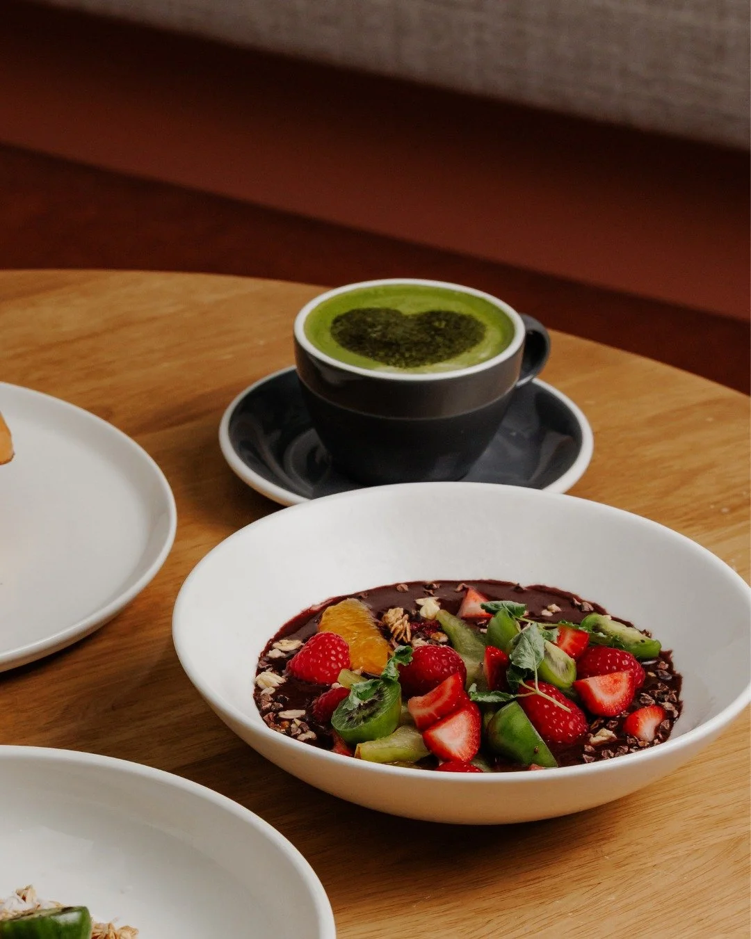 Trade your ordinary coffee for a creamy, earthy Matcha. 🌿✨ Pair this with our Acai Bowl for the morning fuel without the crash. 🍵 

Your healthier morning starts here. ☀️