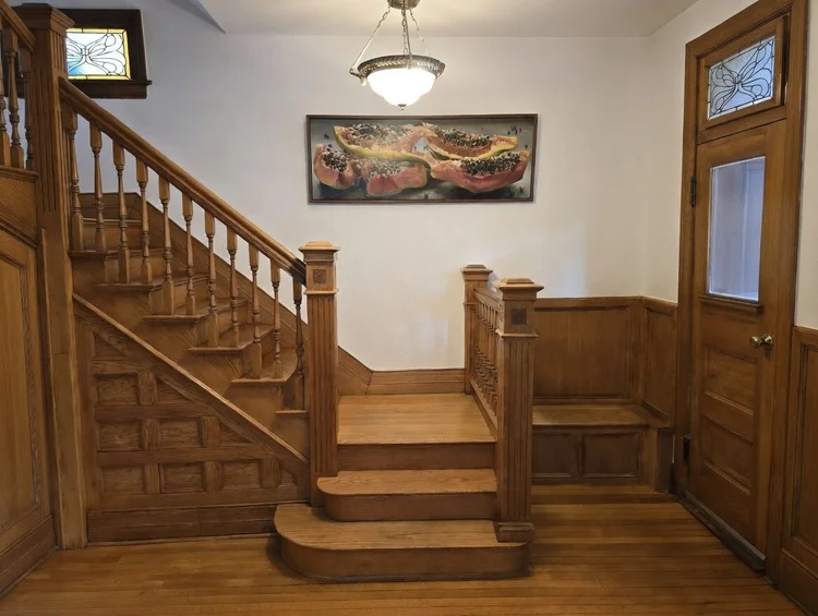 Cabinet refinishing and fine wood finishing services in Colorado