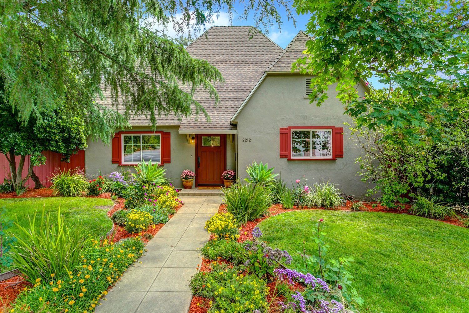Holliston residence