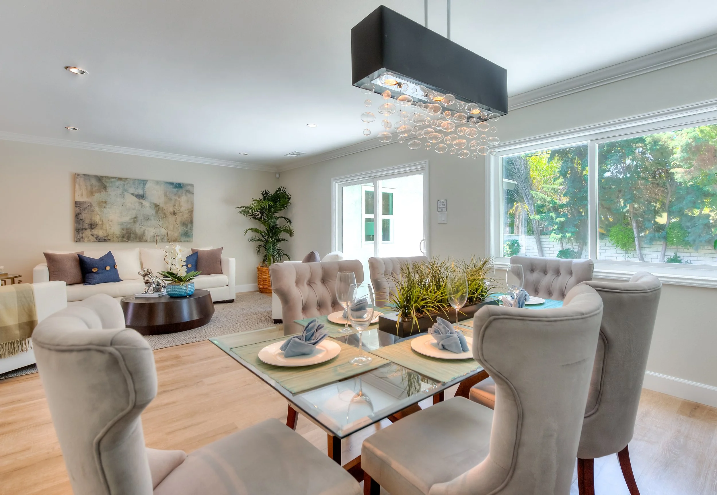 Dining Room (3 of 5).jpg