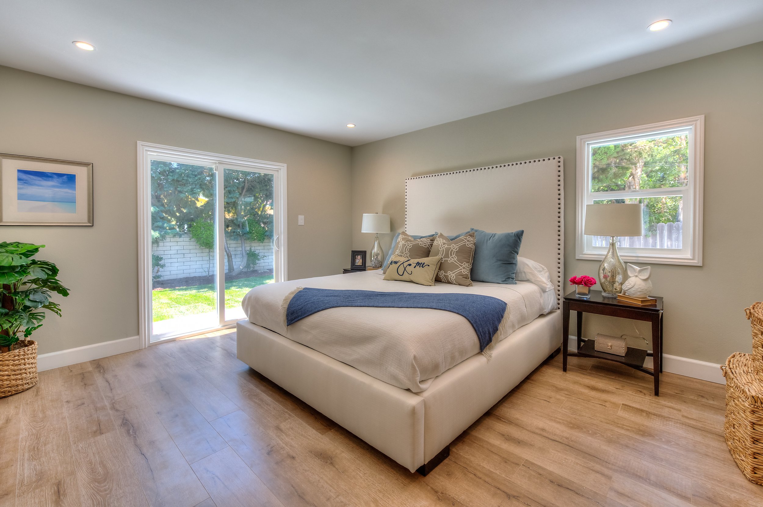 Master Bedroom (2 of 4).jpg