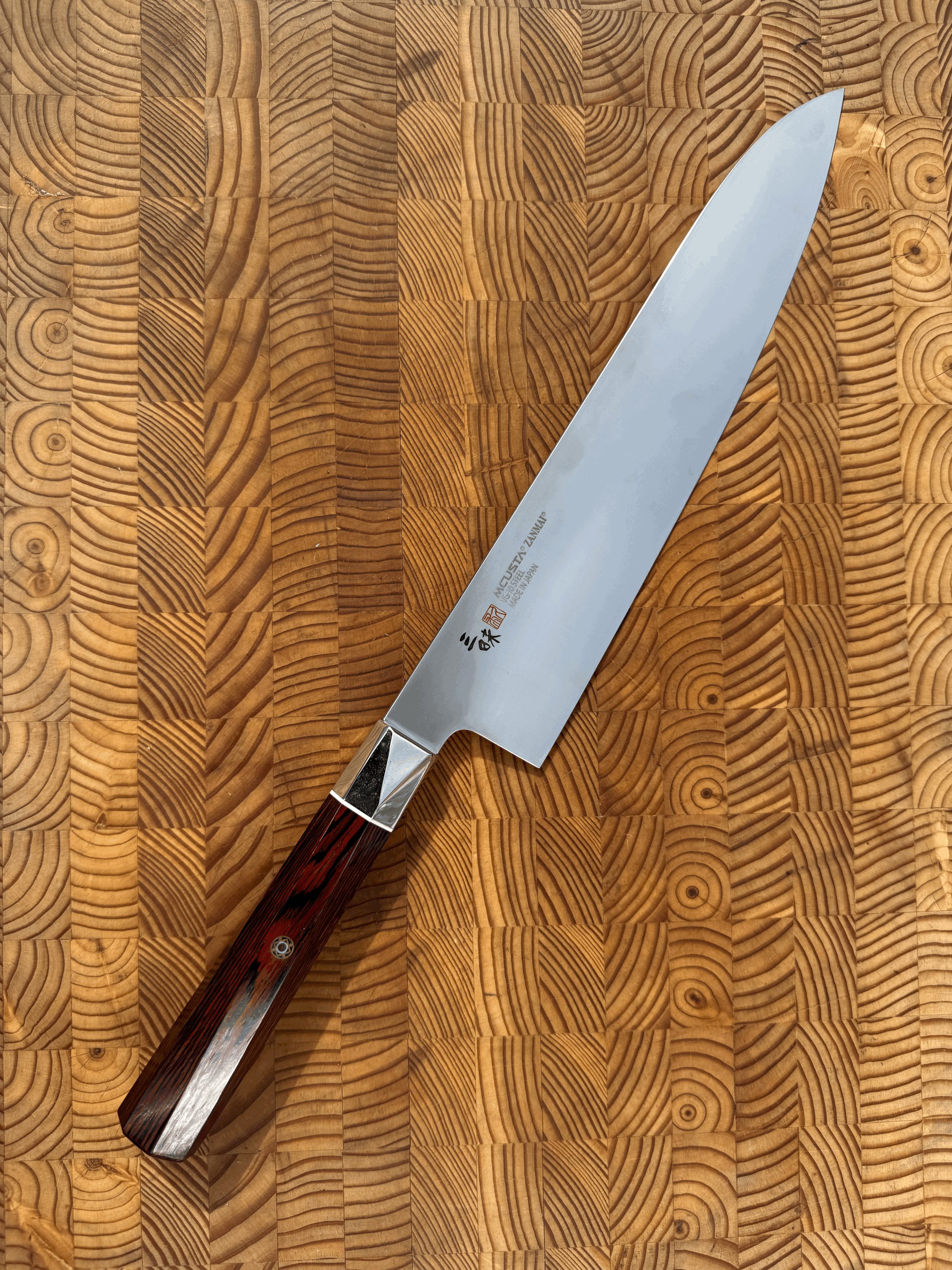 MCUSTA Supreme T Gyuto – VG10 Monosteel
