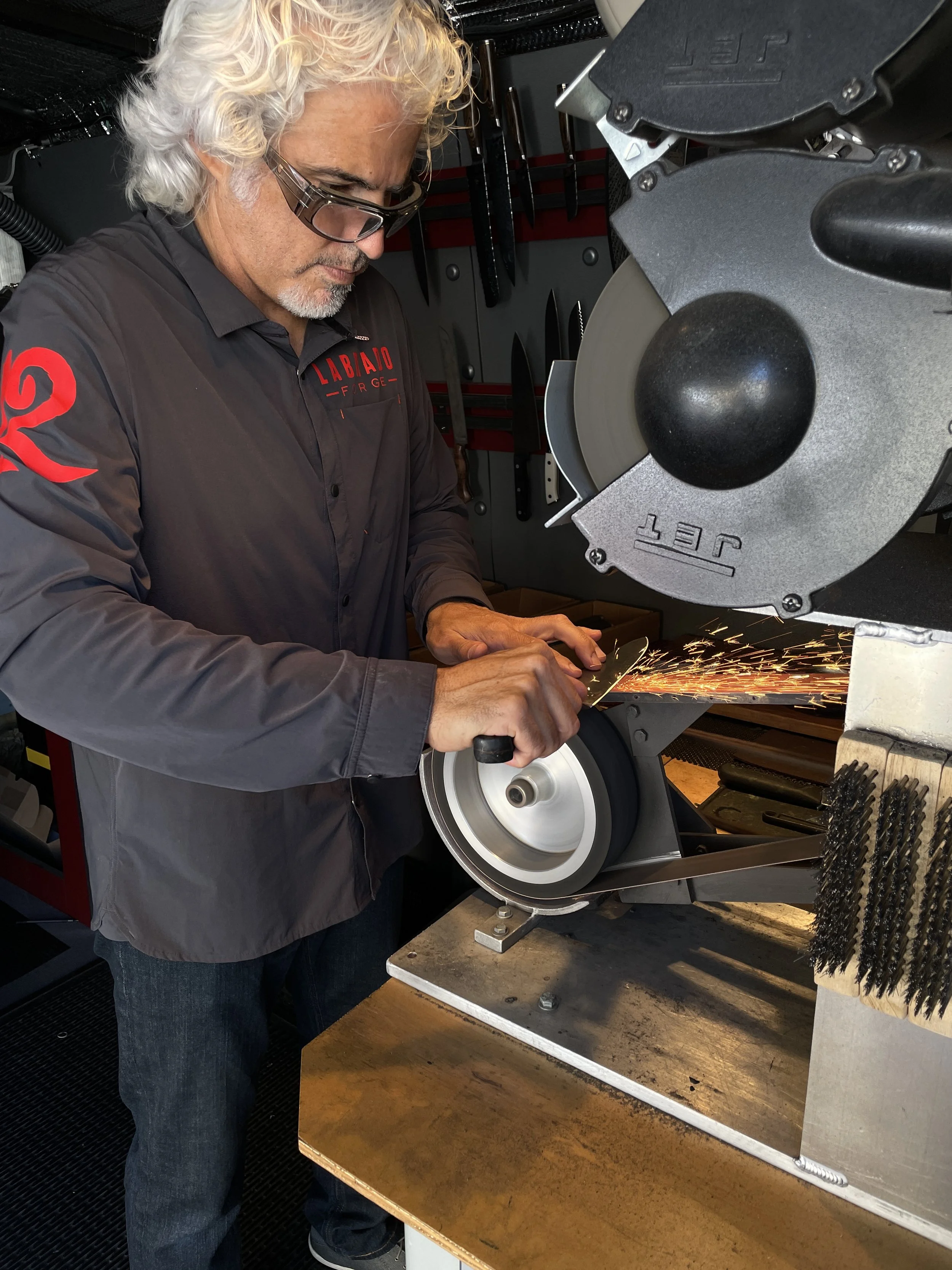 Labrado Forge Sharpening Tower