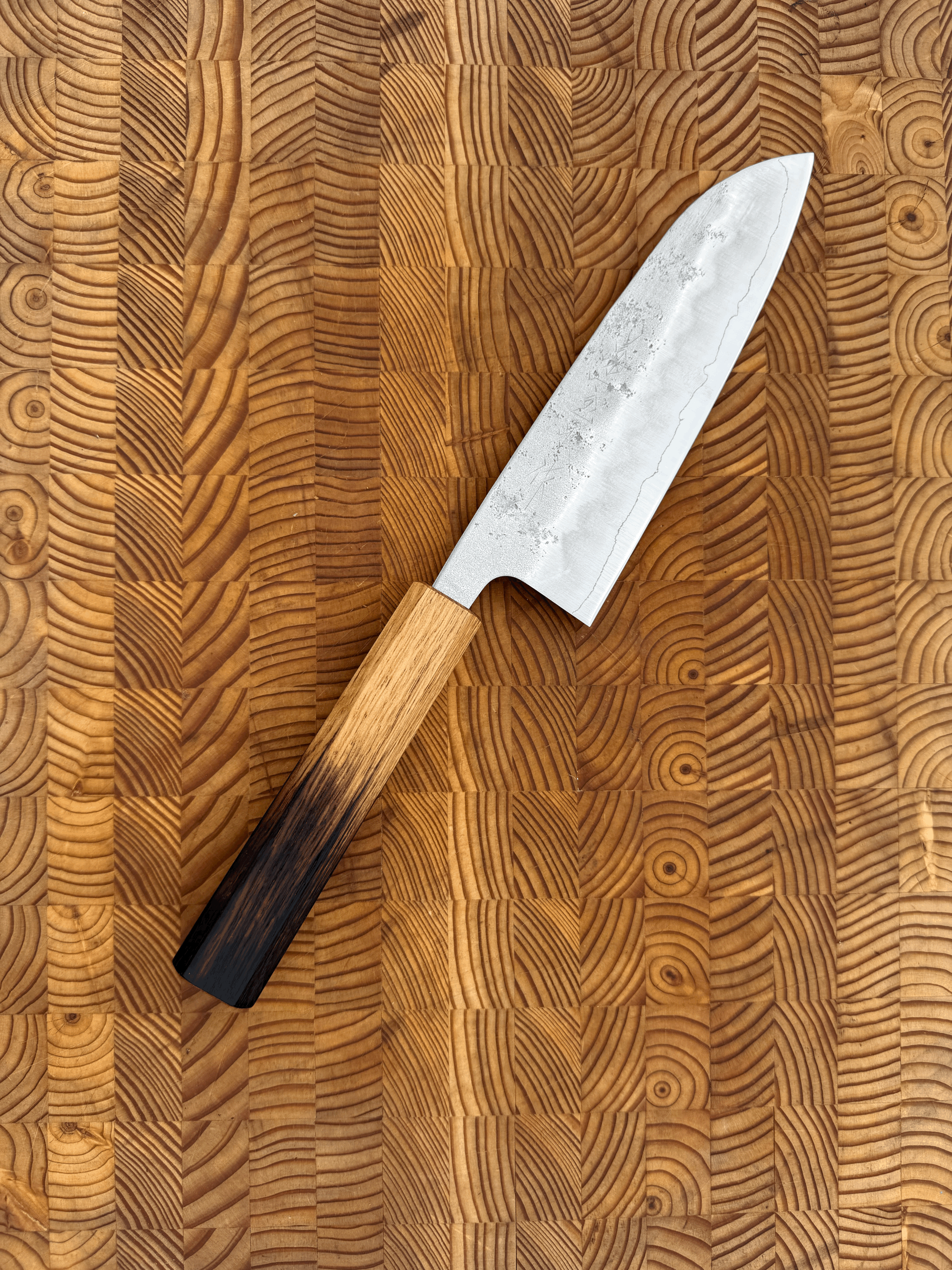Kikuichi GN Series Ginsan Nashiji Santoku