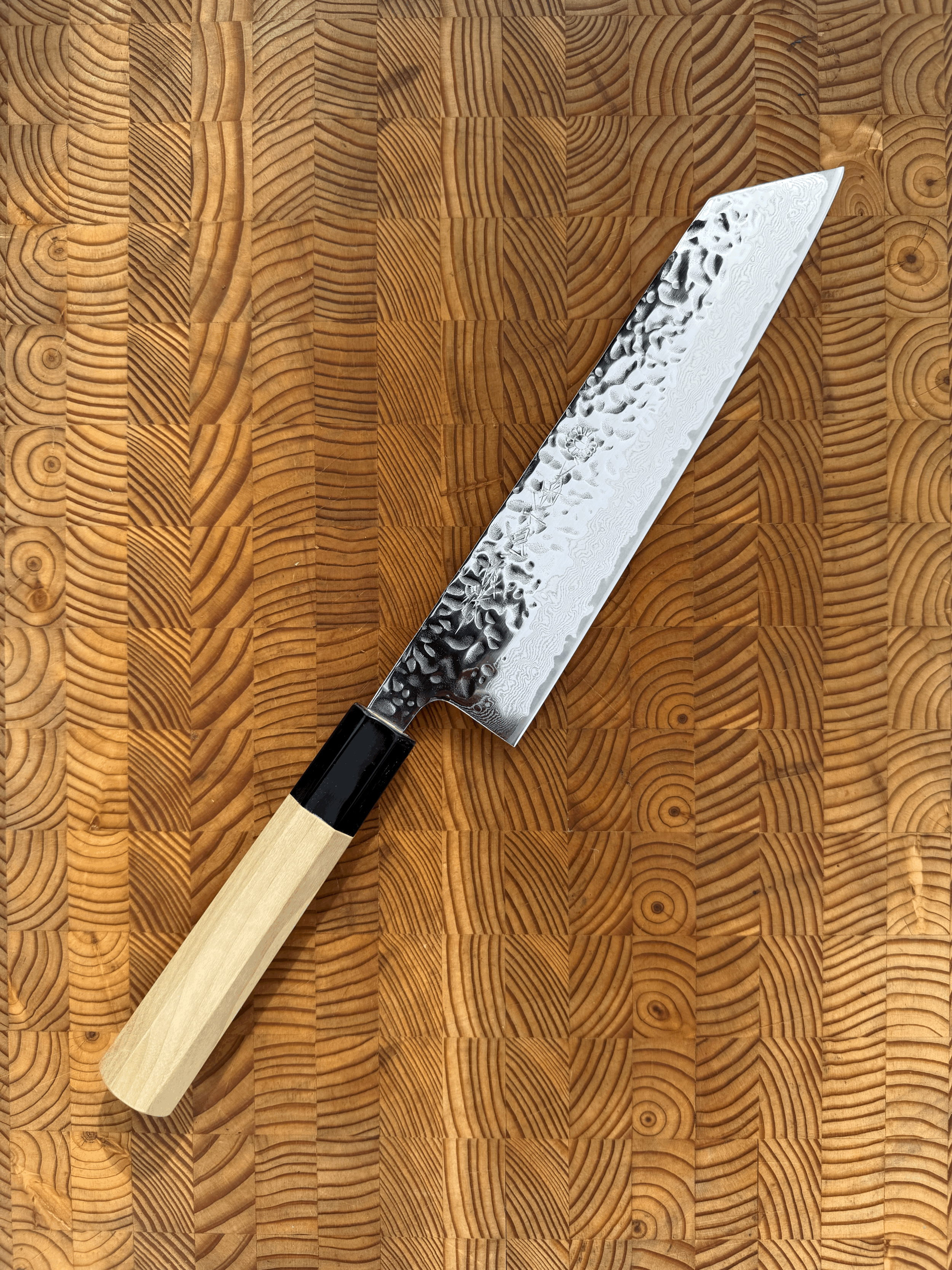 Kikuichi Damascus Tsuchime Kiritsuke/Gyuto