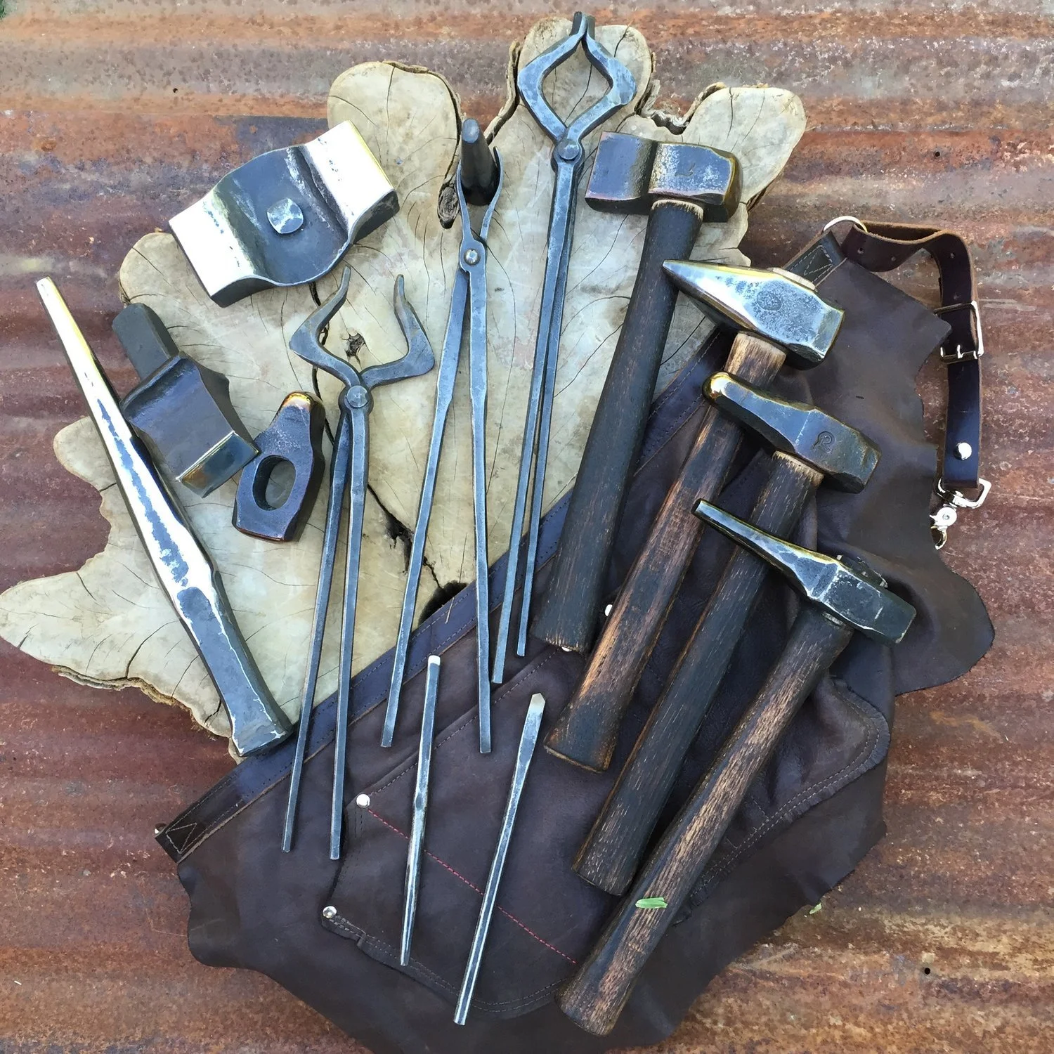 Labrado Forge Blacksmith Tools