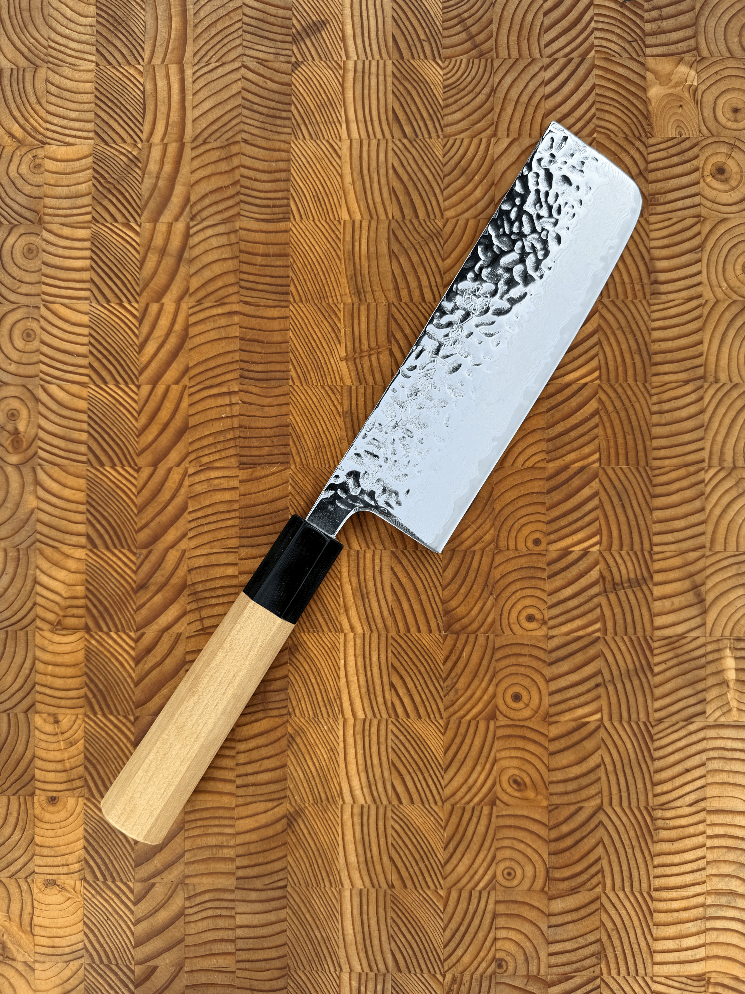 Kikuichi Damascus Tsuchime Nakiri