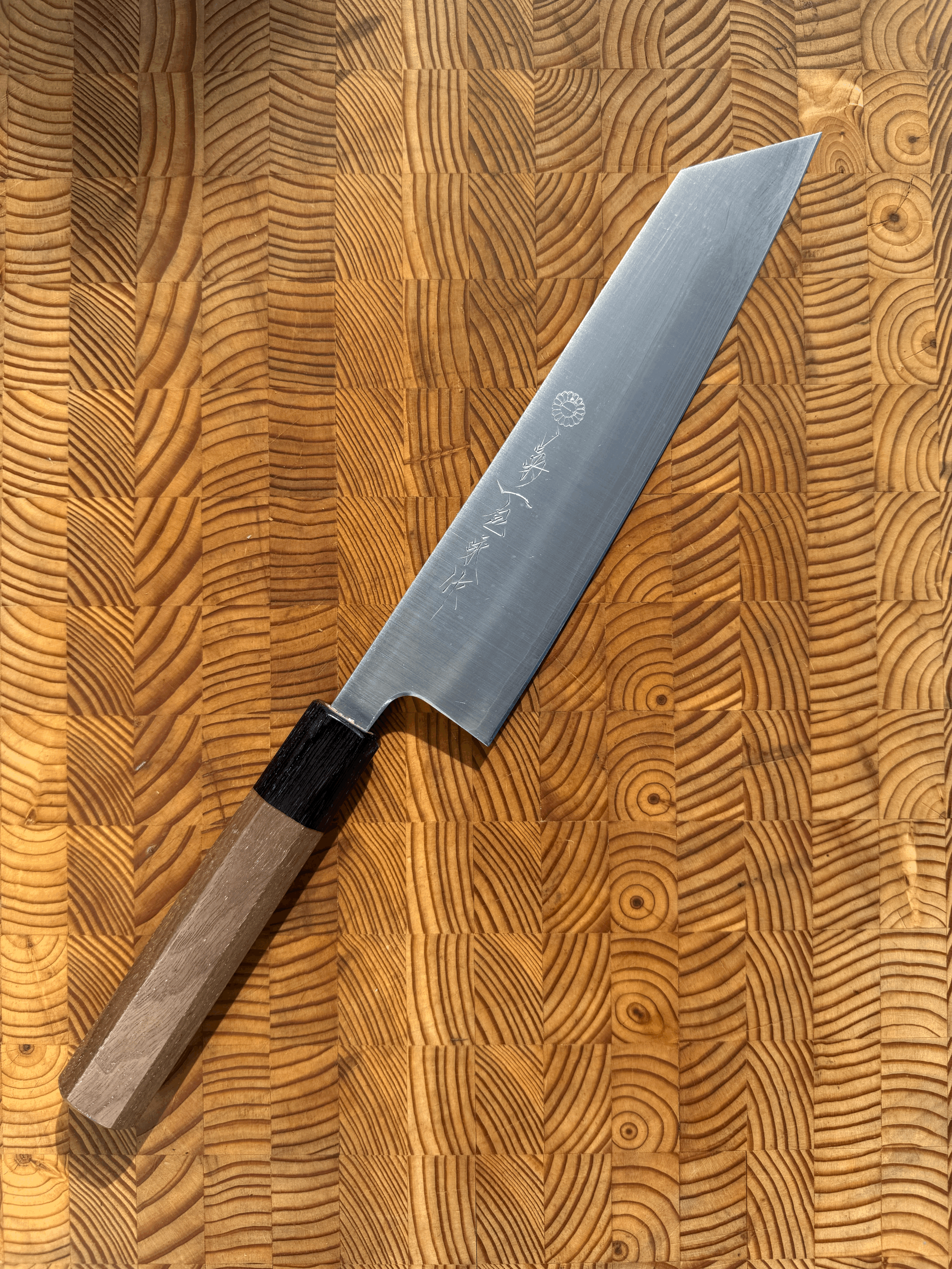 Kikuichi GW Series San-Mai K-Tip Gyuto