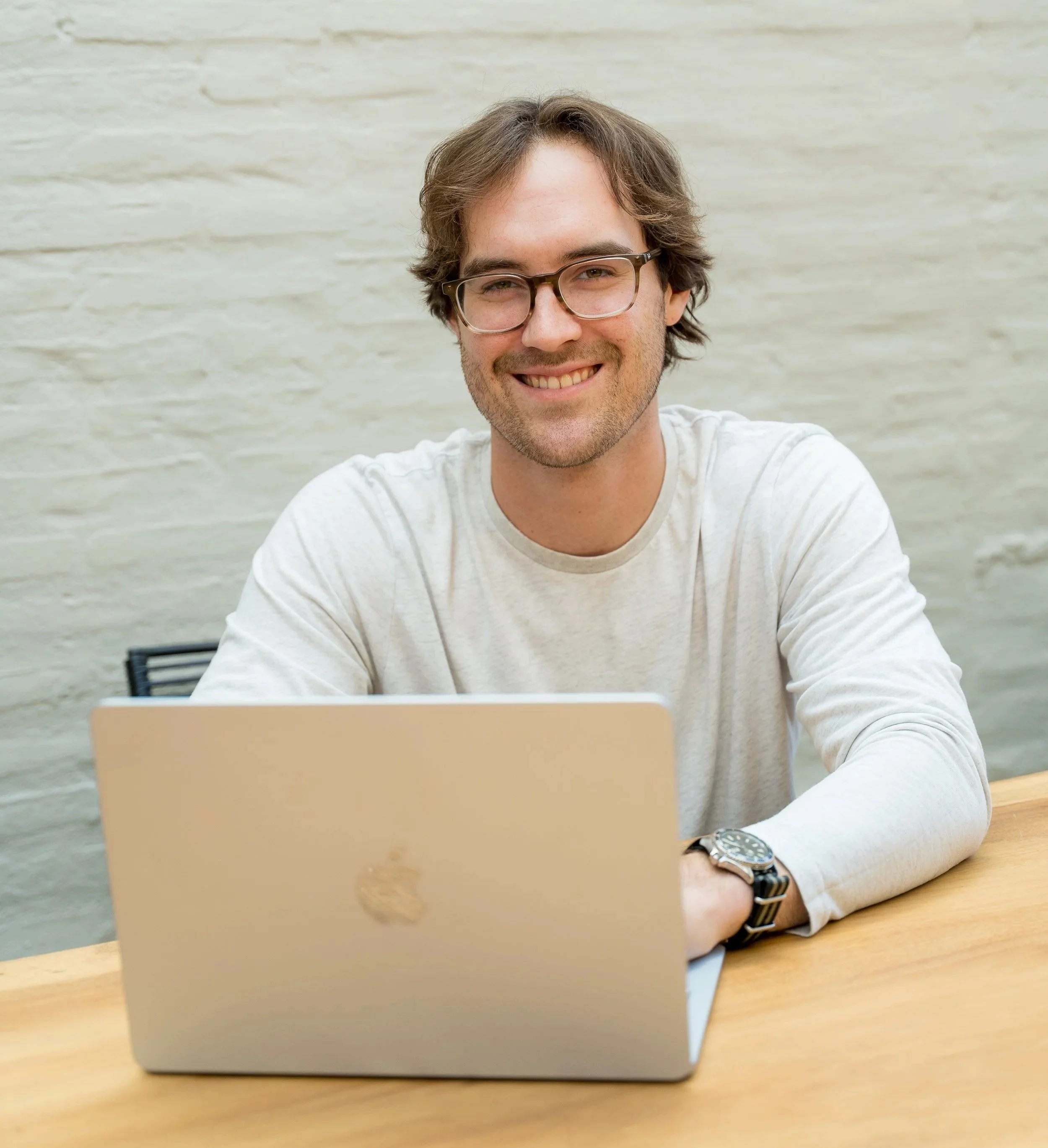 RV Technician working on a live rv help call