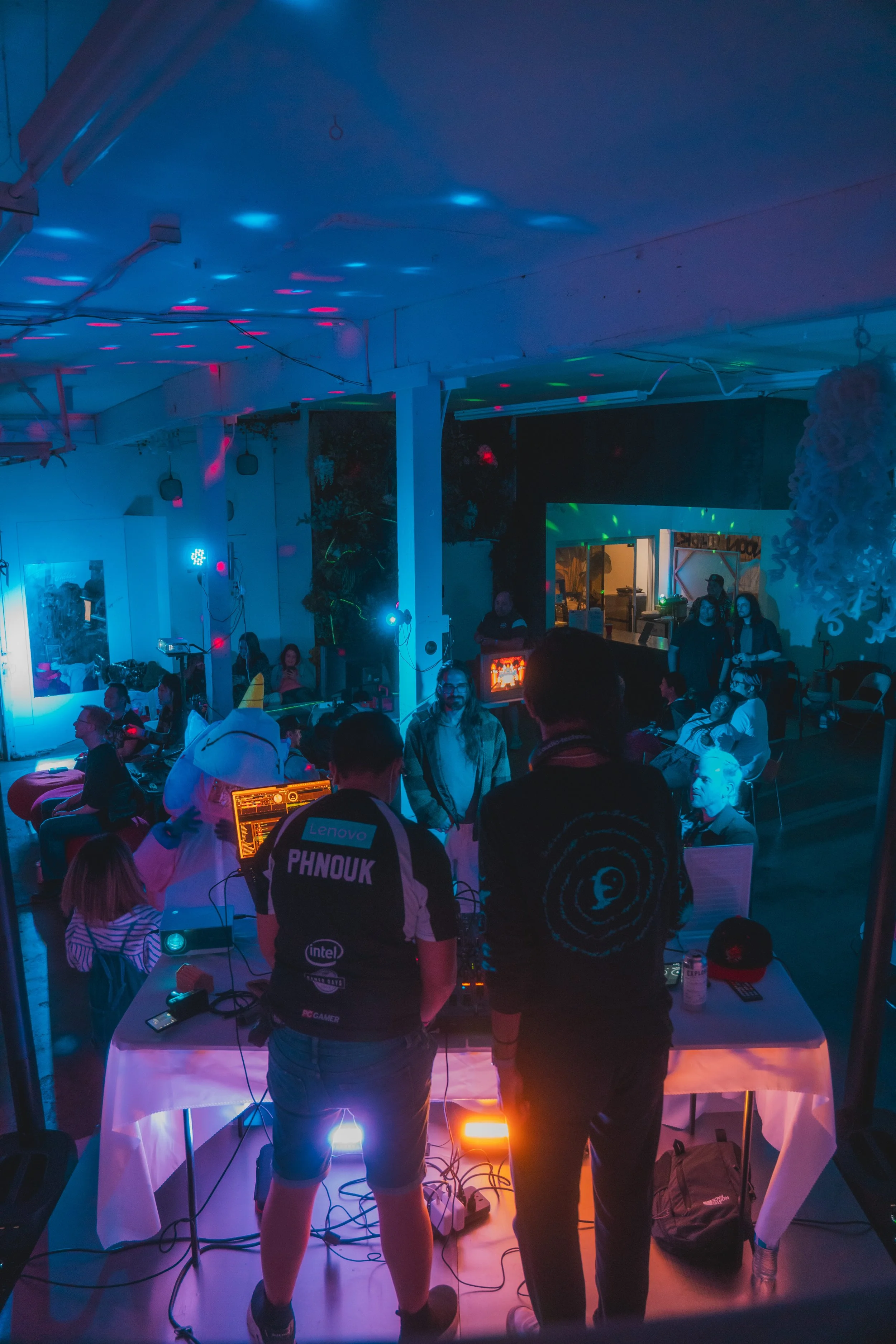 Teck Savvy | Performing