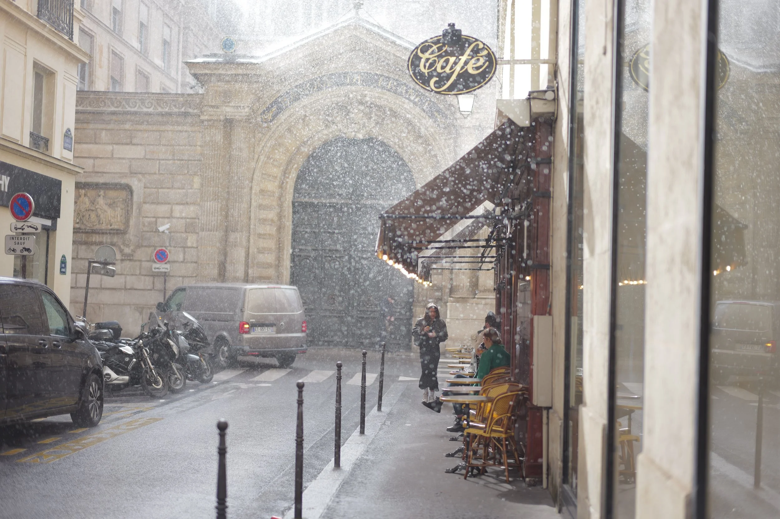 Rainy day paris.jpg