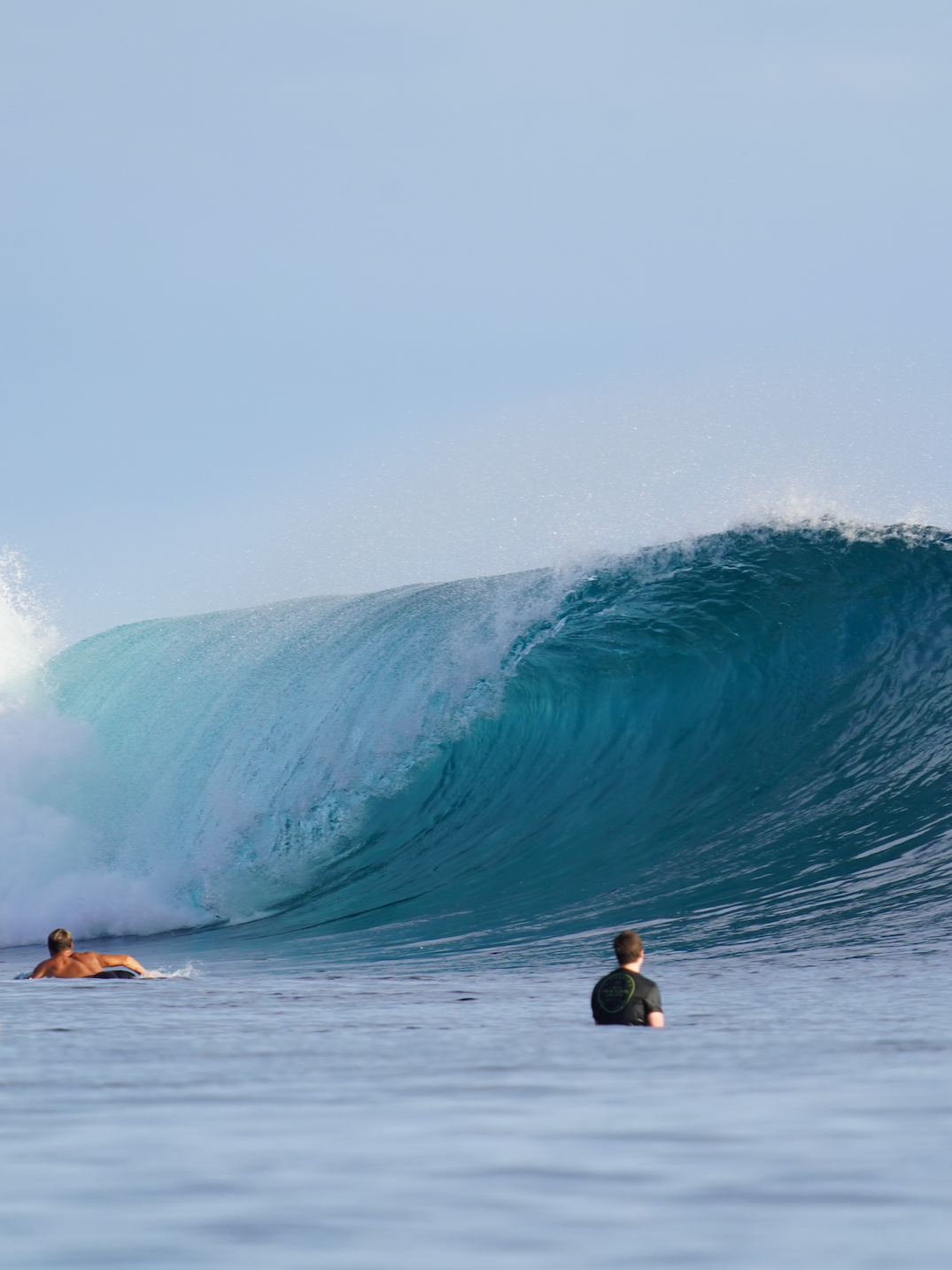 School of barrels Surf coaching in mentawai