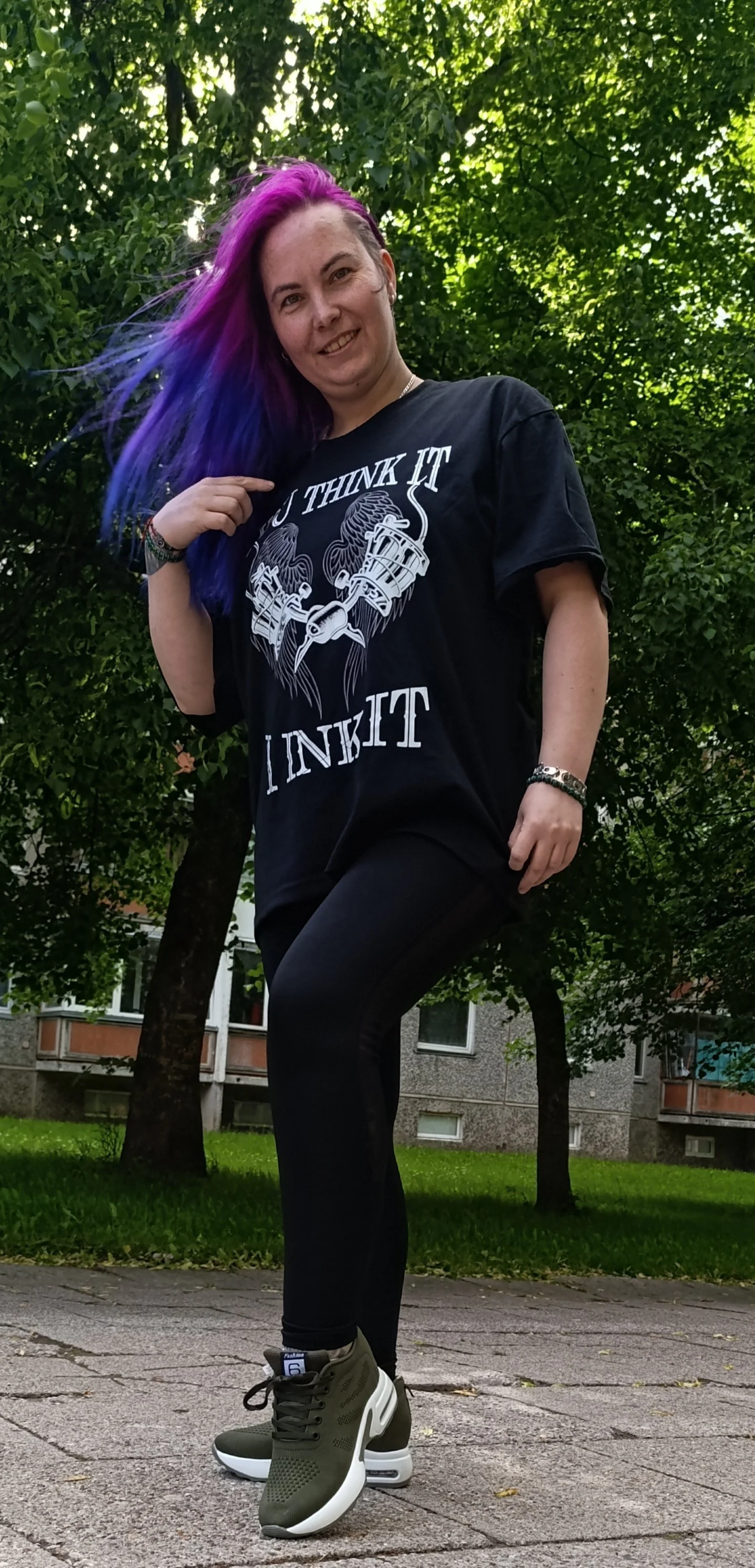 Gekonas Tattoo tatuiruočių studijos meistrė Danguolė Šiauliuose