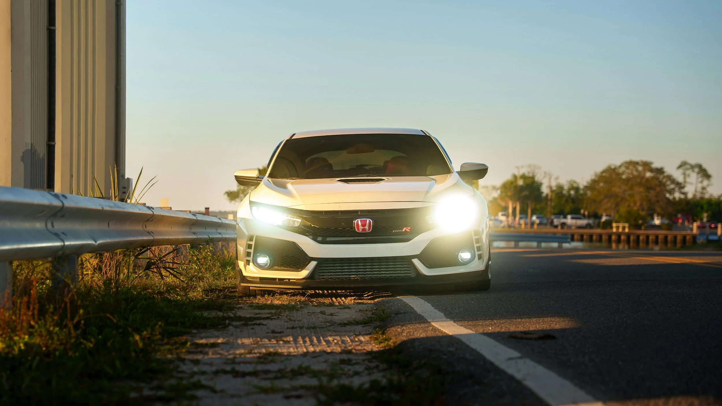 Roadside Assistance & Emergency Call-Outs