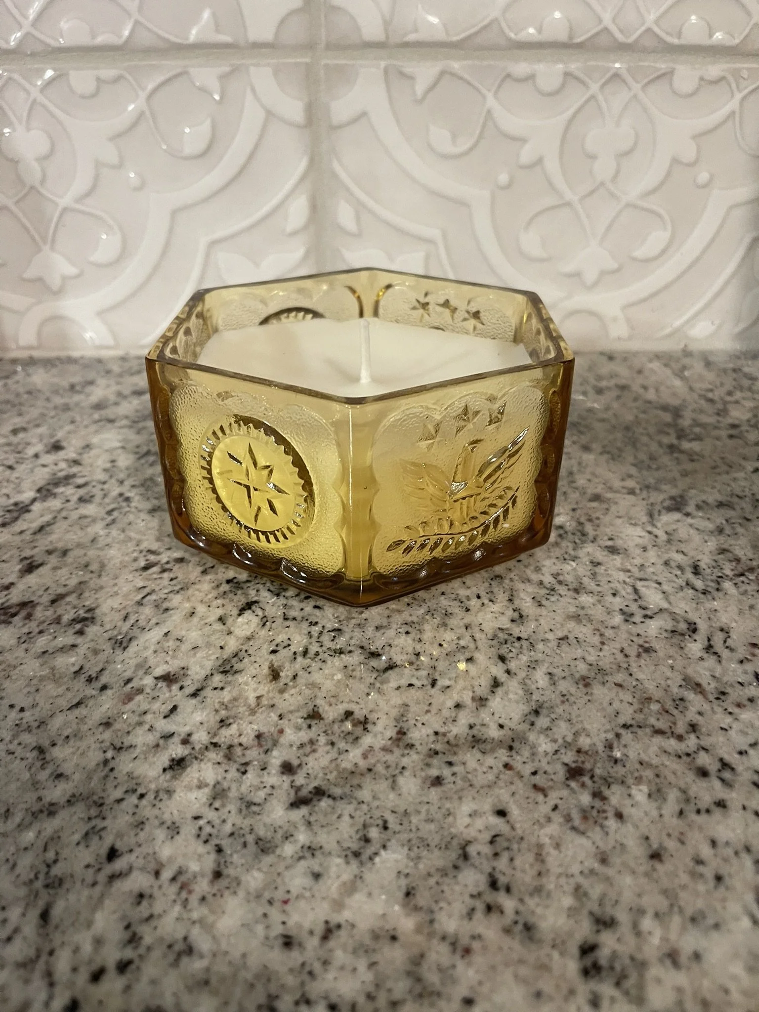 Vintage Indiana Glass Tiara Colonial Eagle And Stars Amber Candy Dish