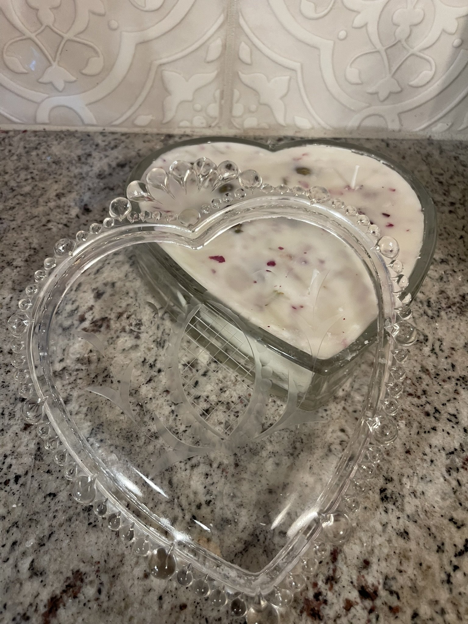 Romantic Vintage Heart Candle