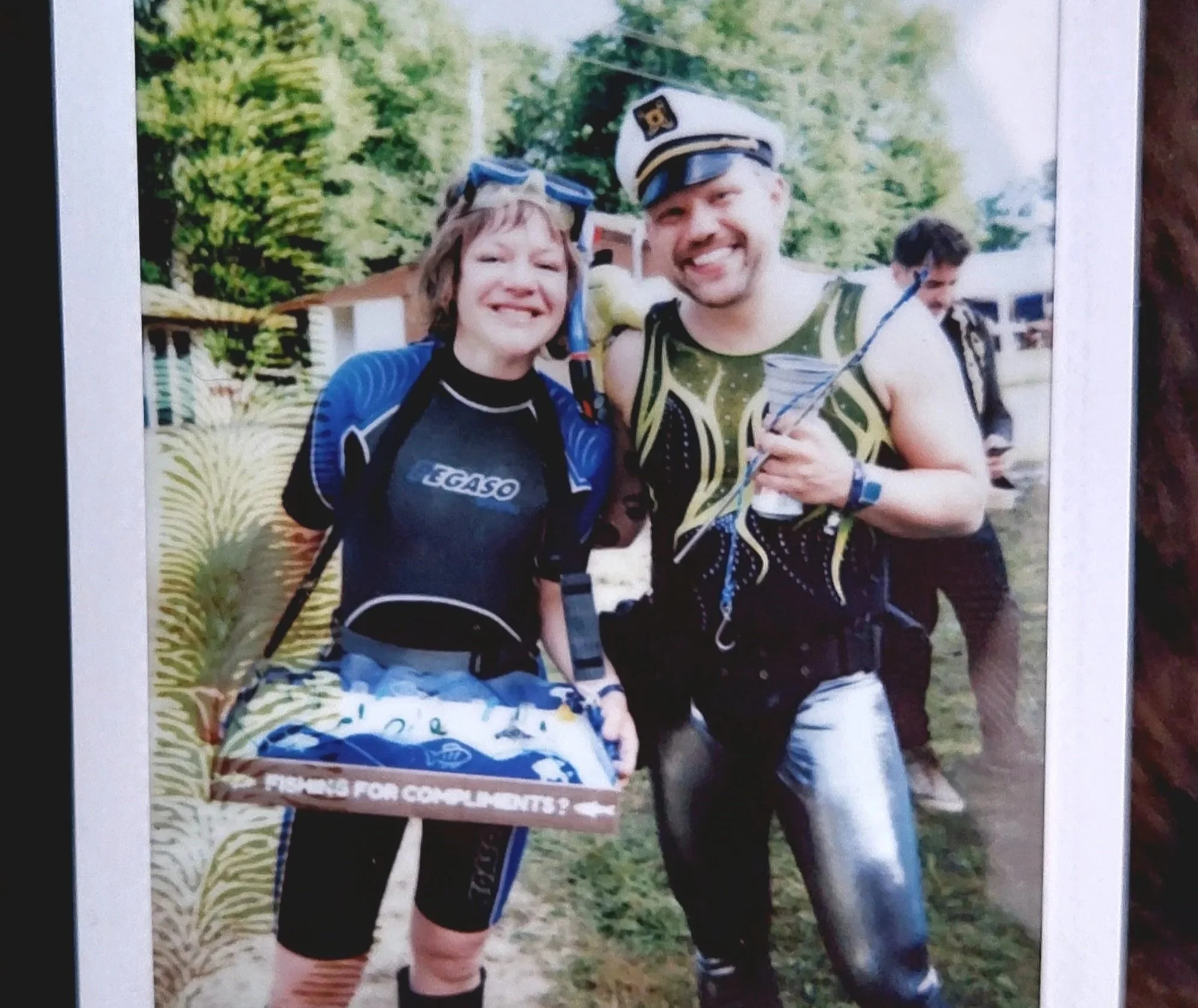 Installatie: Fishing for compliments