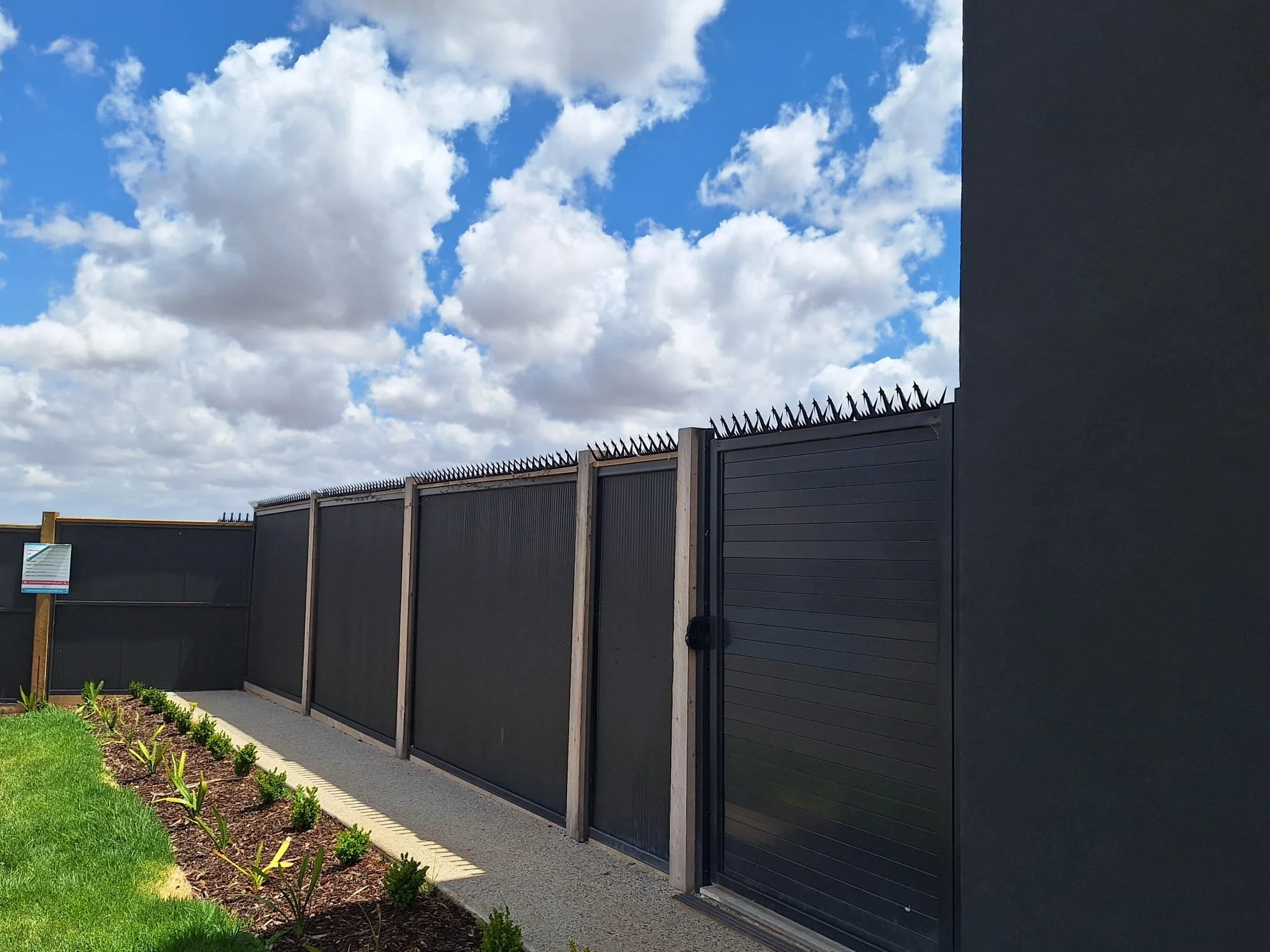 Security Spikes icon