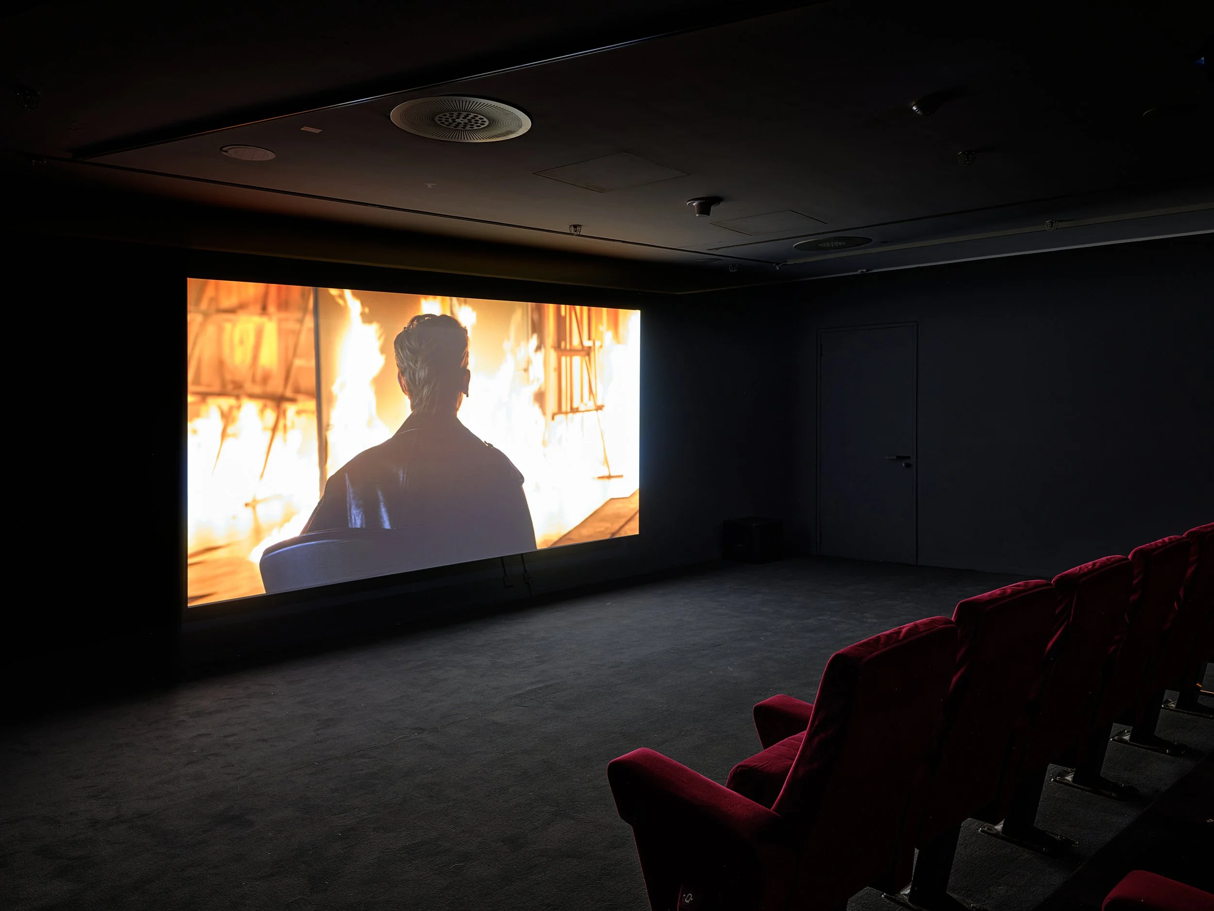 Tilda Swinton-Ongoing, Eye Filmmuseum, �studiohanswilschut (11).jpg