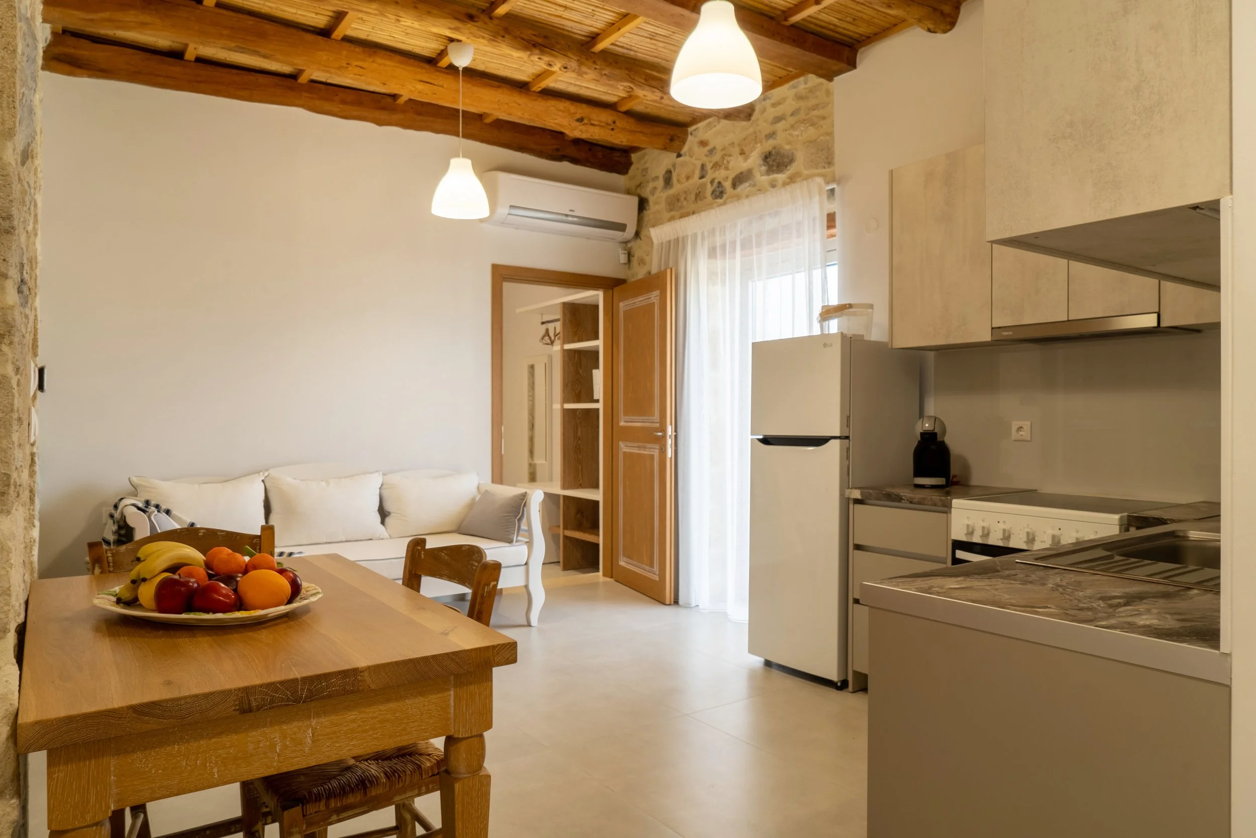 5. MEL05587-HDR_resize.jpg