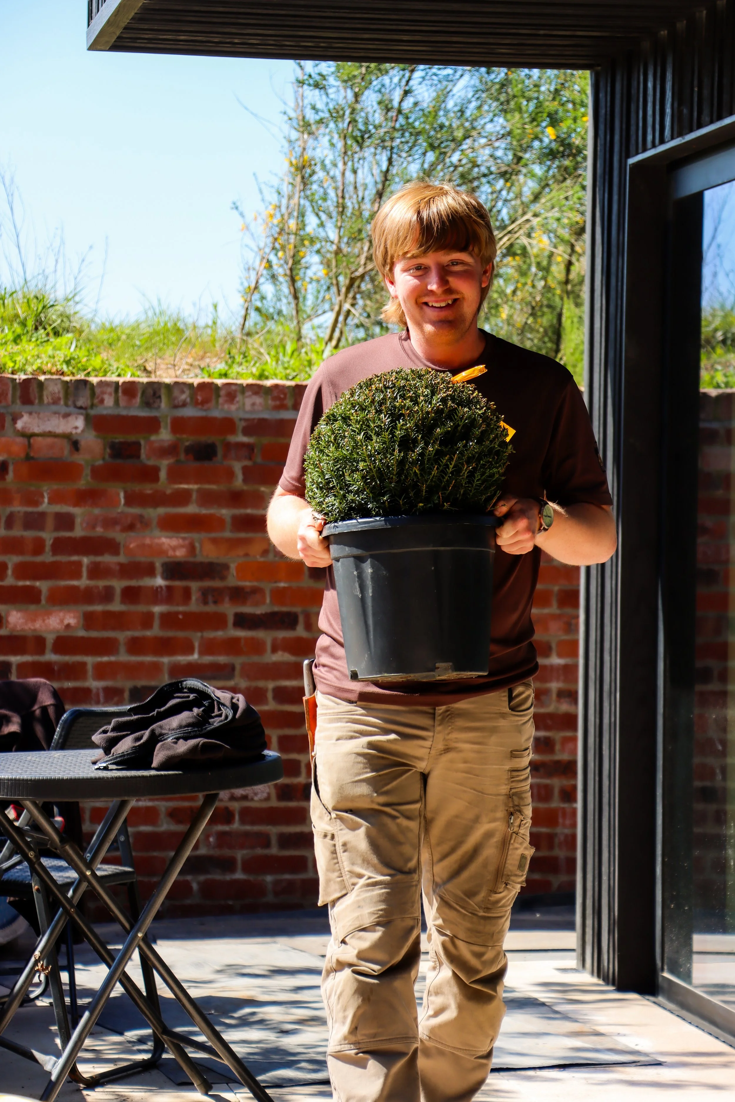 ThePlantingTeam_GorranShoot-13.jpg