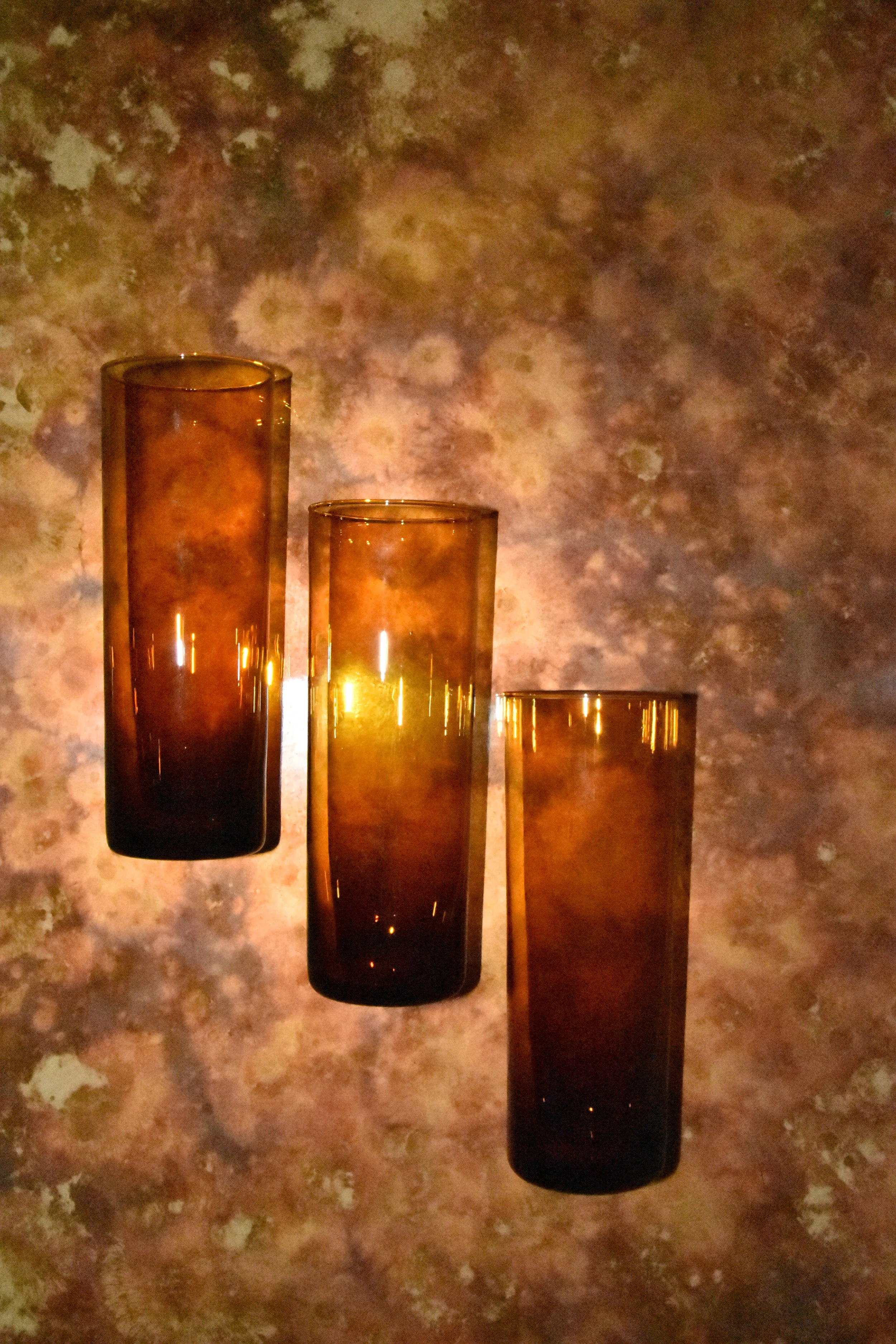 Verres à orangeade ambrés circa 1970