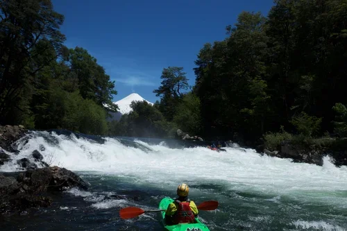 Kayak-Pucon.webp