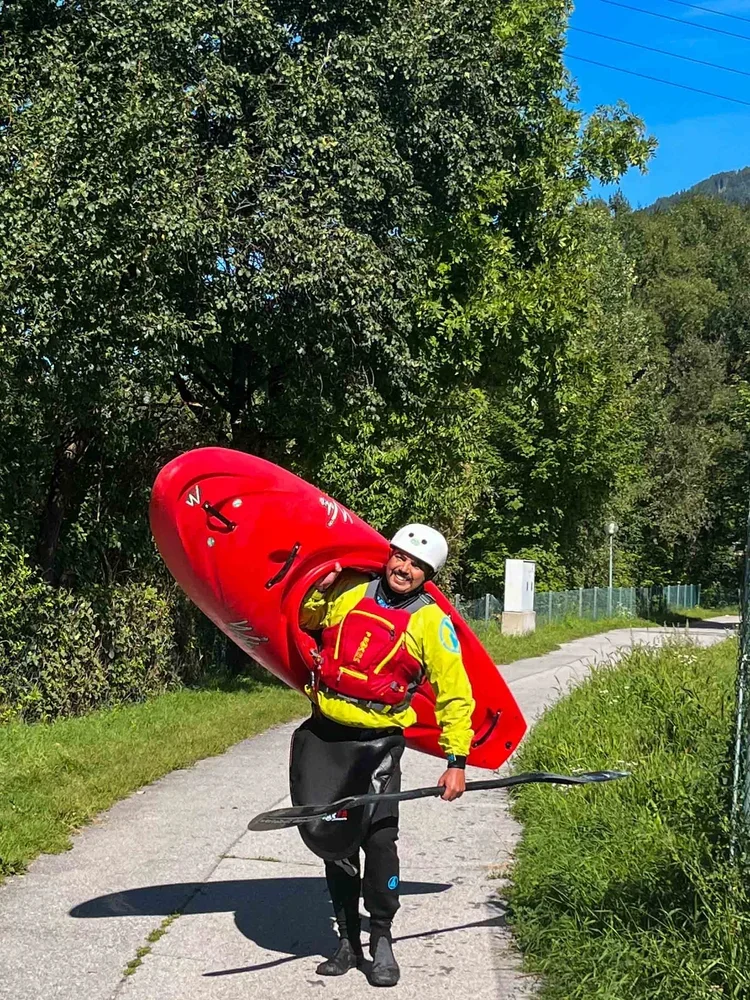 Class 4 Kayak Courses (Copy)