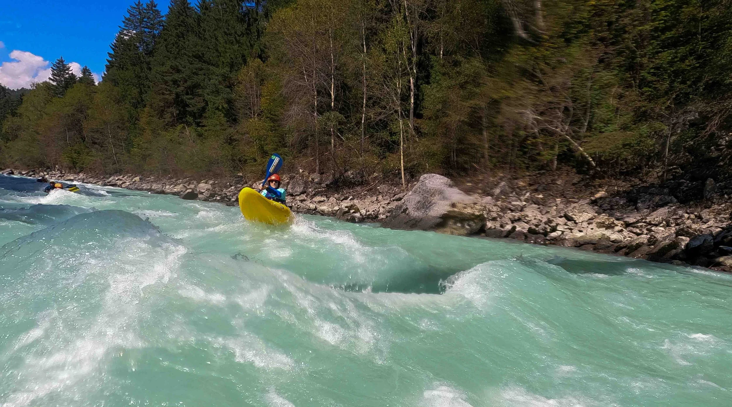 Big-Volume-Kayaking-Austria.webp