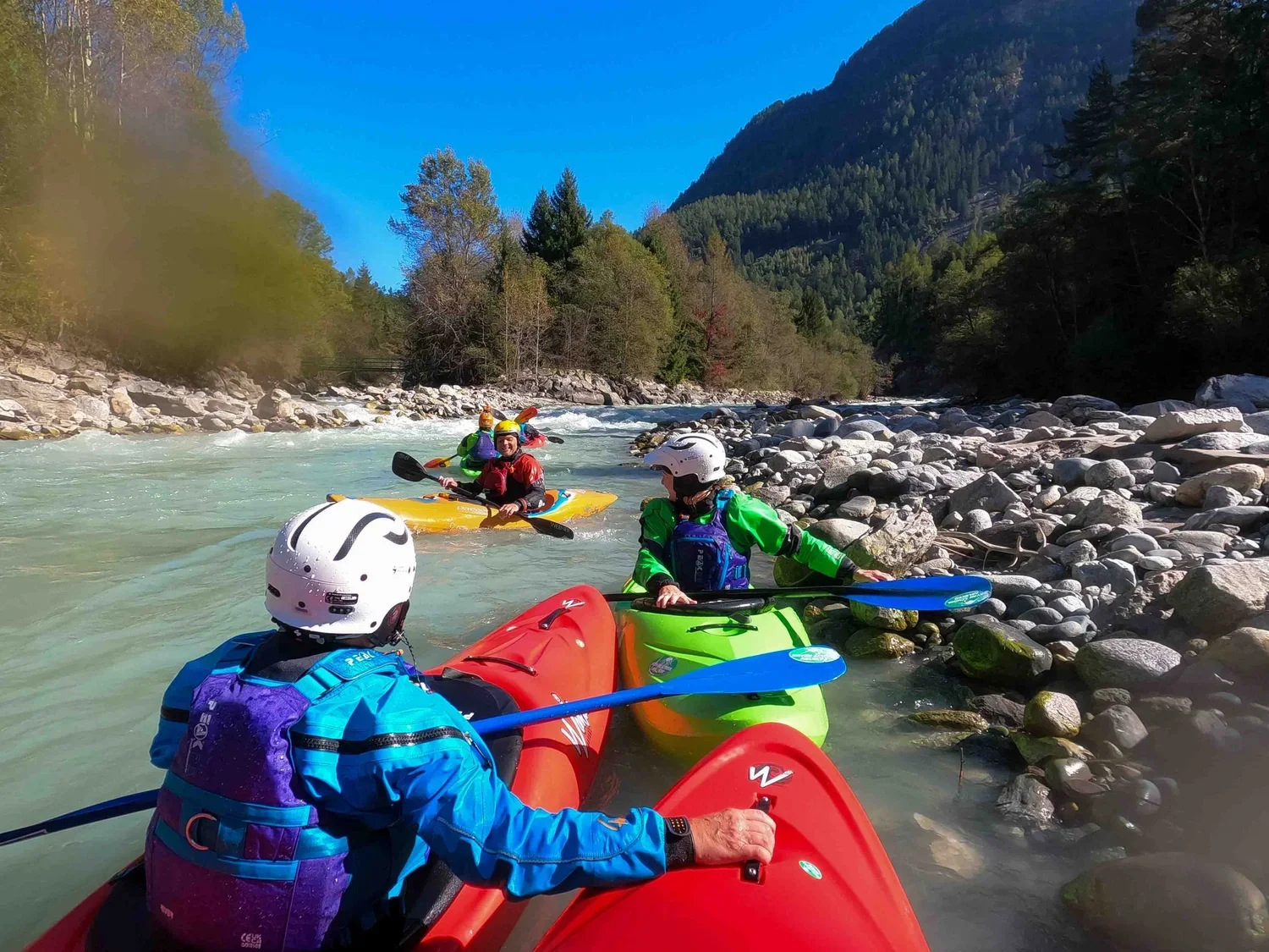 Guided-Kayak-Trips-Austria.webp