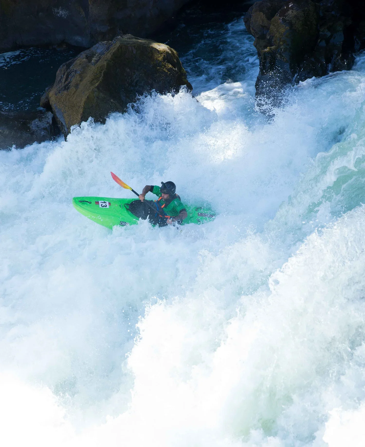 Kayak-Mariman-Waterfall-Pucon