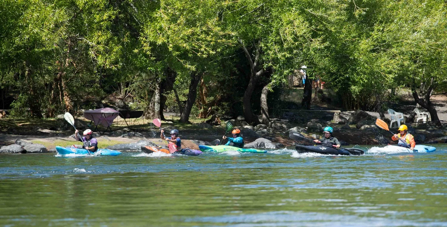 Womens-Mariman-Extreme-Kayak-Race