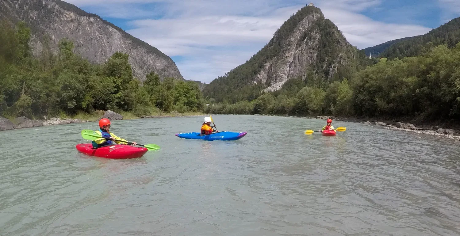 Family-Kayaking-Courses-Austria.webp