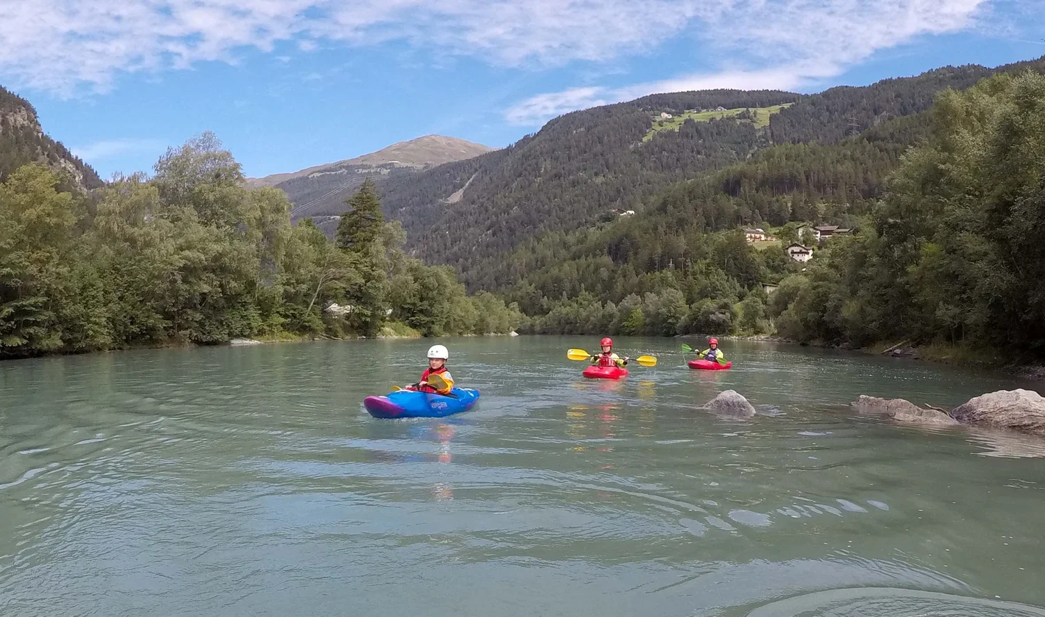 Family-Kayak-Courses-Austria.webp