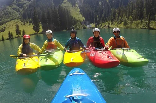 Kayak-Taster-Sessions-Lake-Verwall.webp
