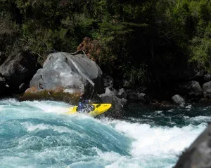 Waka-Kayak-Rental-Chile.webp