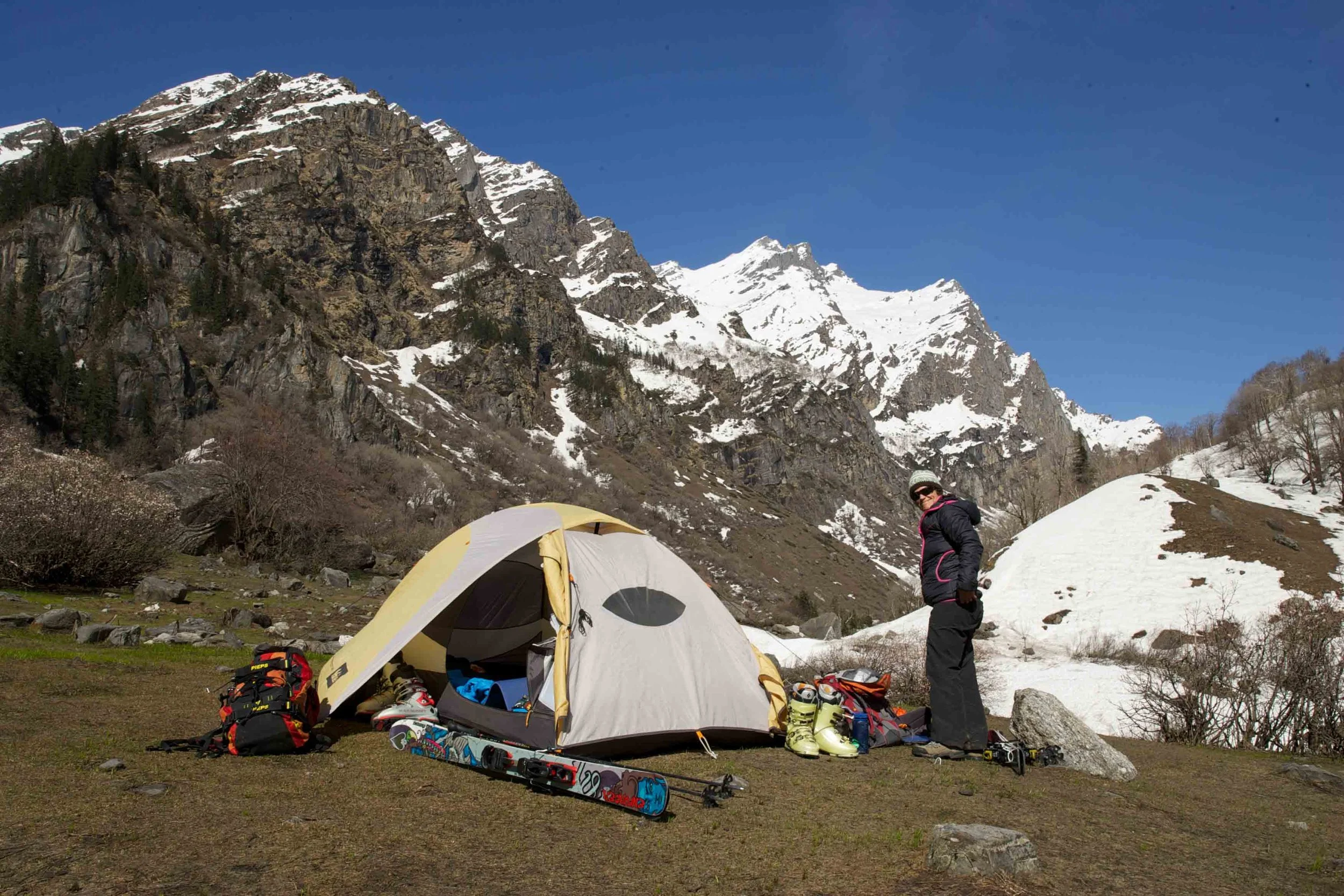 Ski-Guide-Himalayas.jpg
