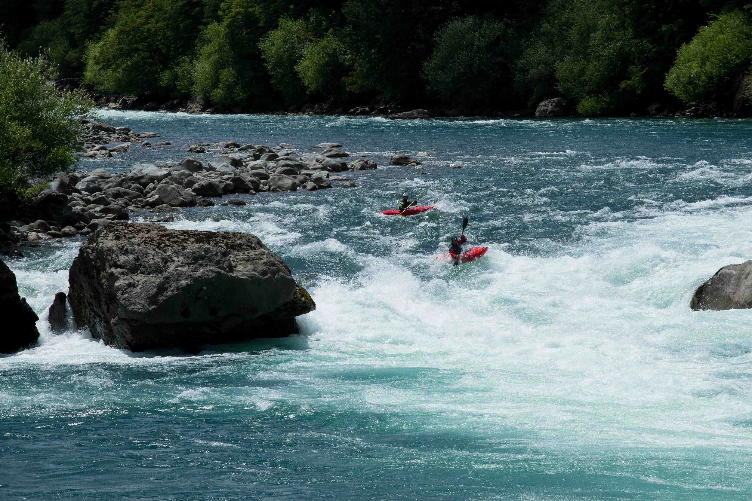 Kayaking-Rio-Futalefu-Chile.jpg