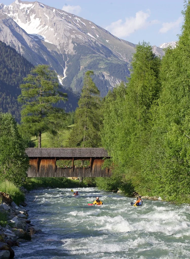 Kayak-St-Anton-am-Arlberg.webp