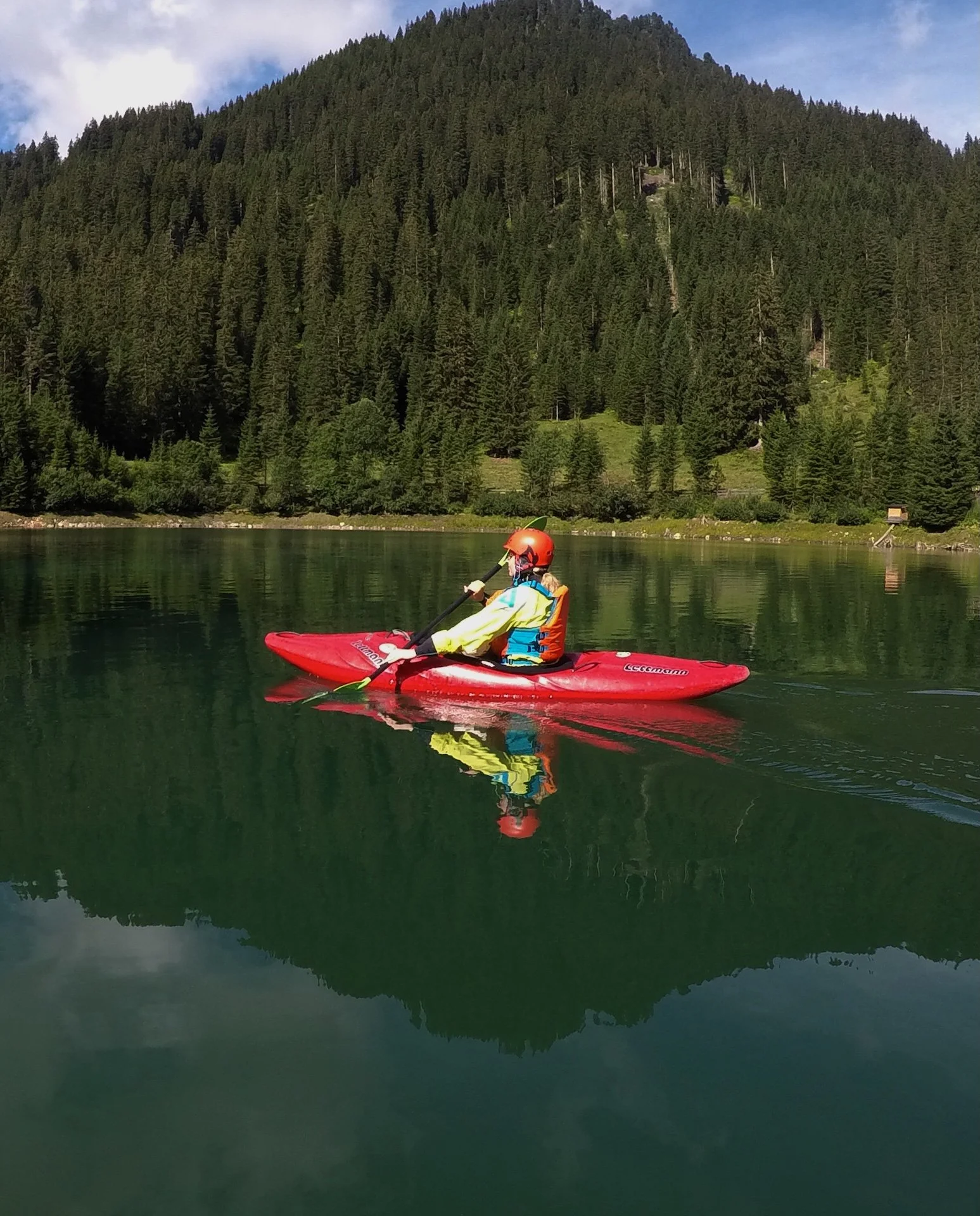 Kayak-St-Anton-am-Arlberg.jpg