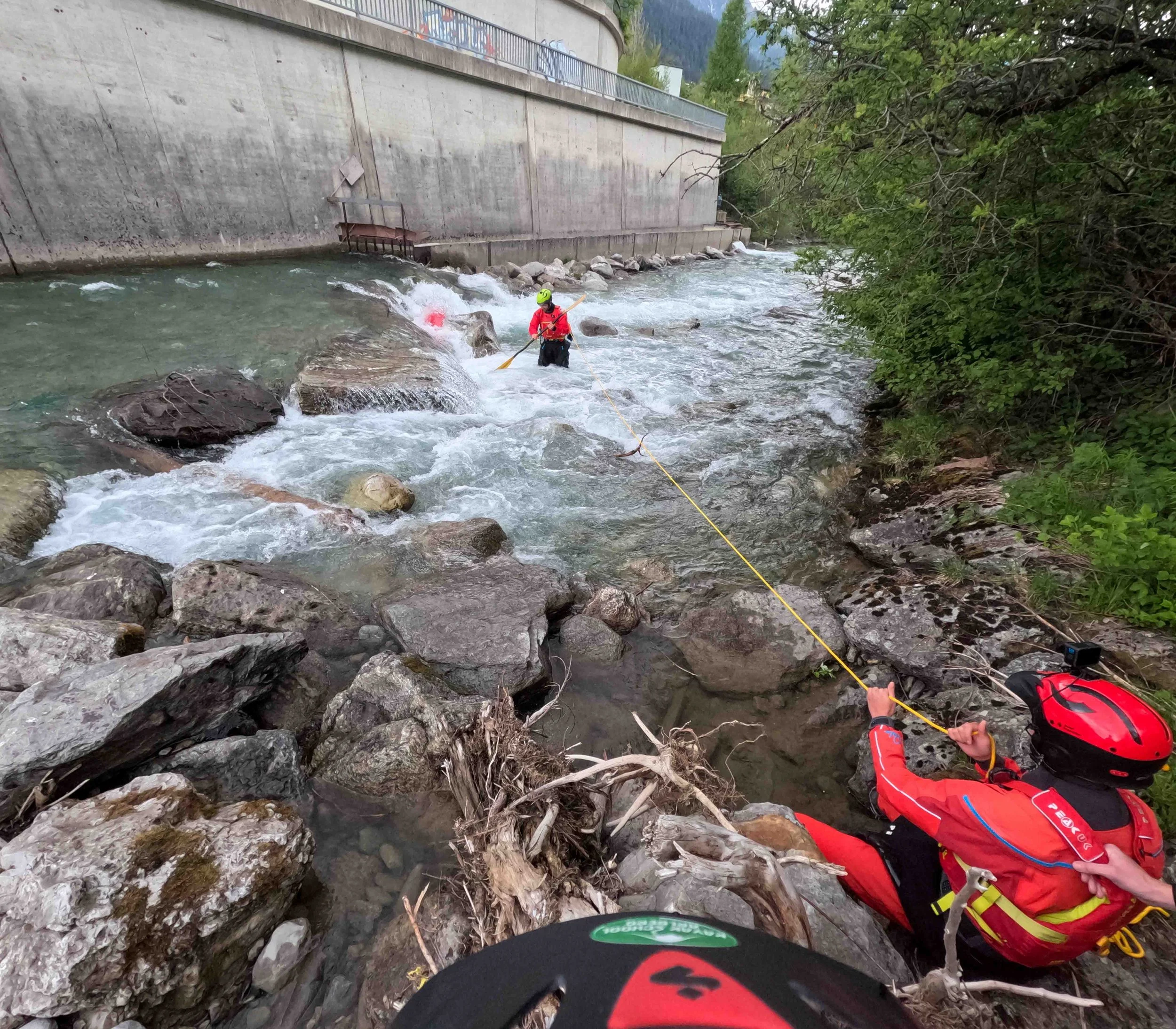 British-Canoeing-Advanced-Whitewater-Safety-Course.jpg