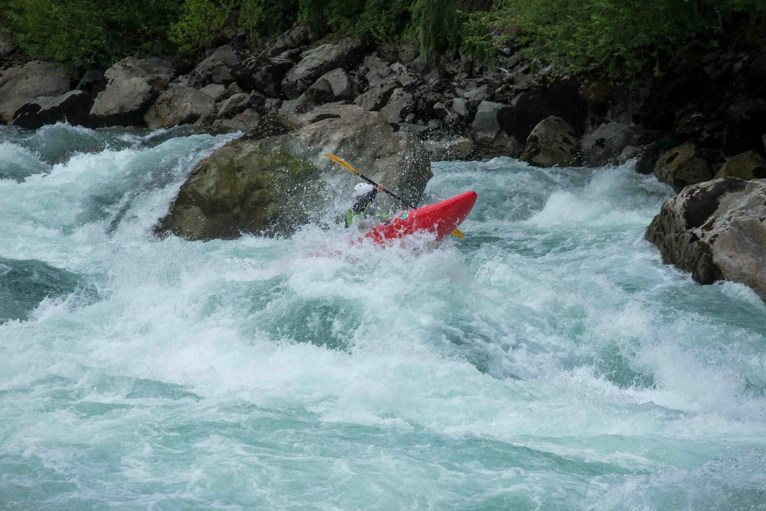 Kayak-Rio-Futaleufu.jpg