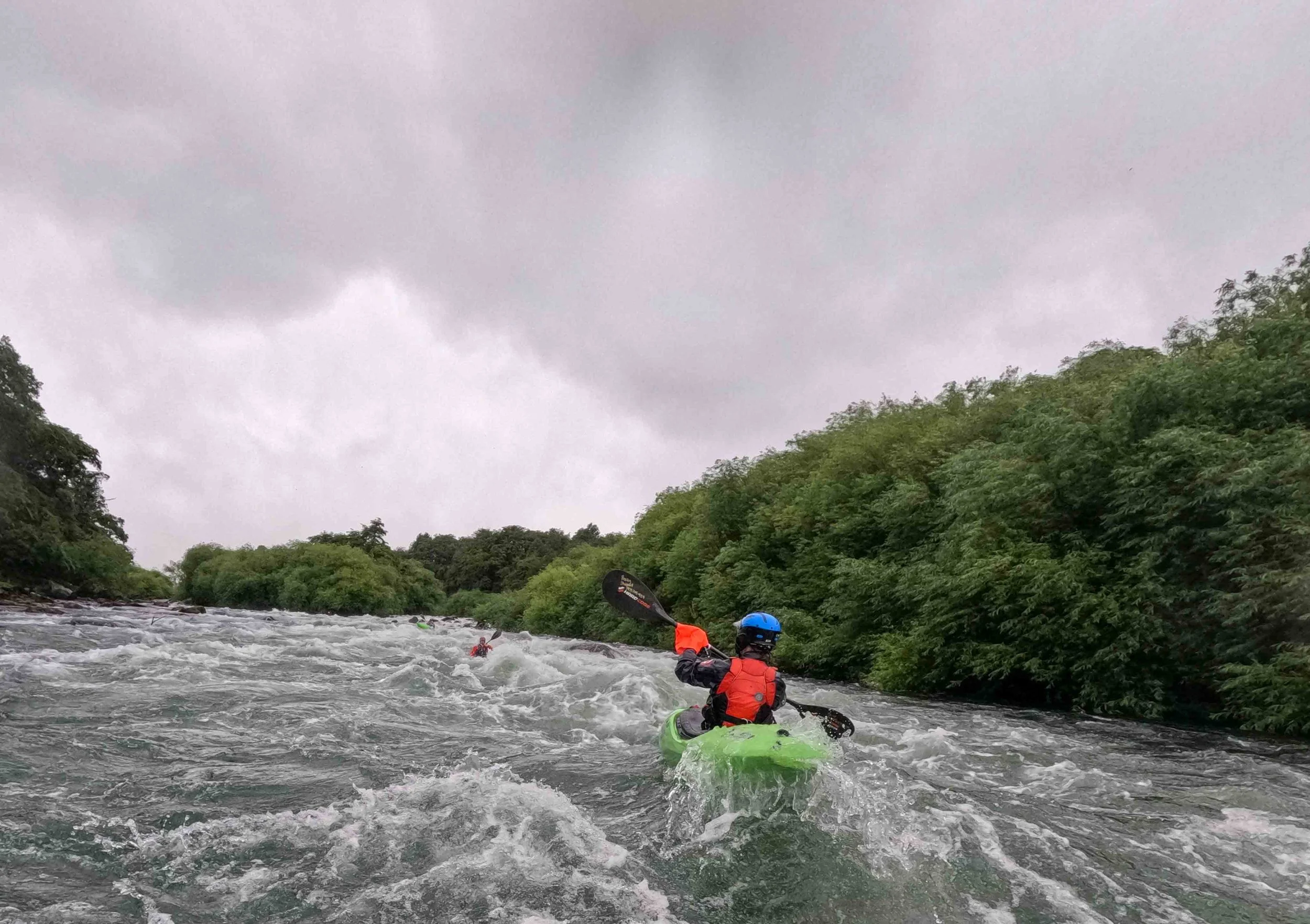 Kayaking-Courses-Pucon.jpg