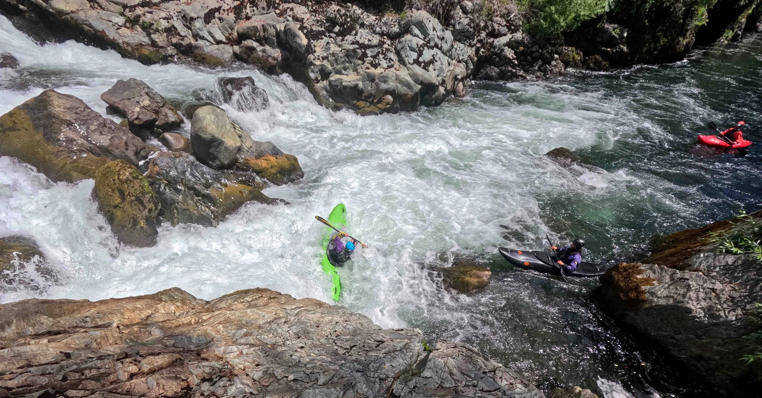 Creeking-Pucon.jpg