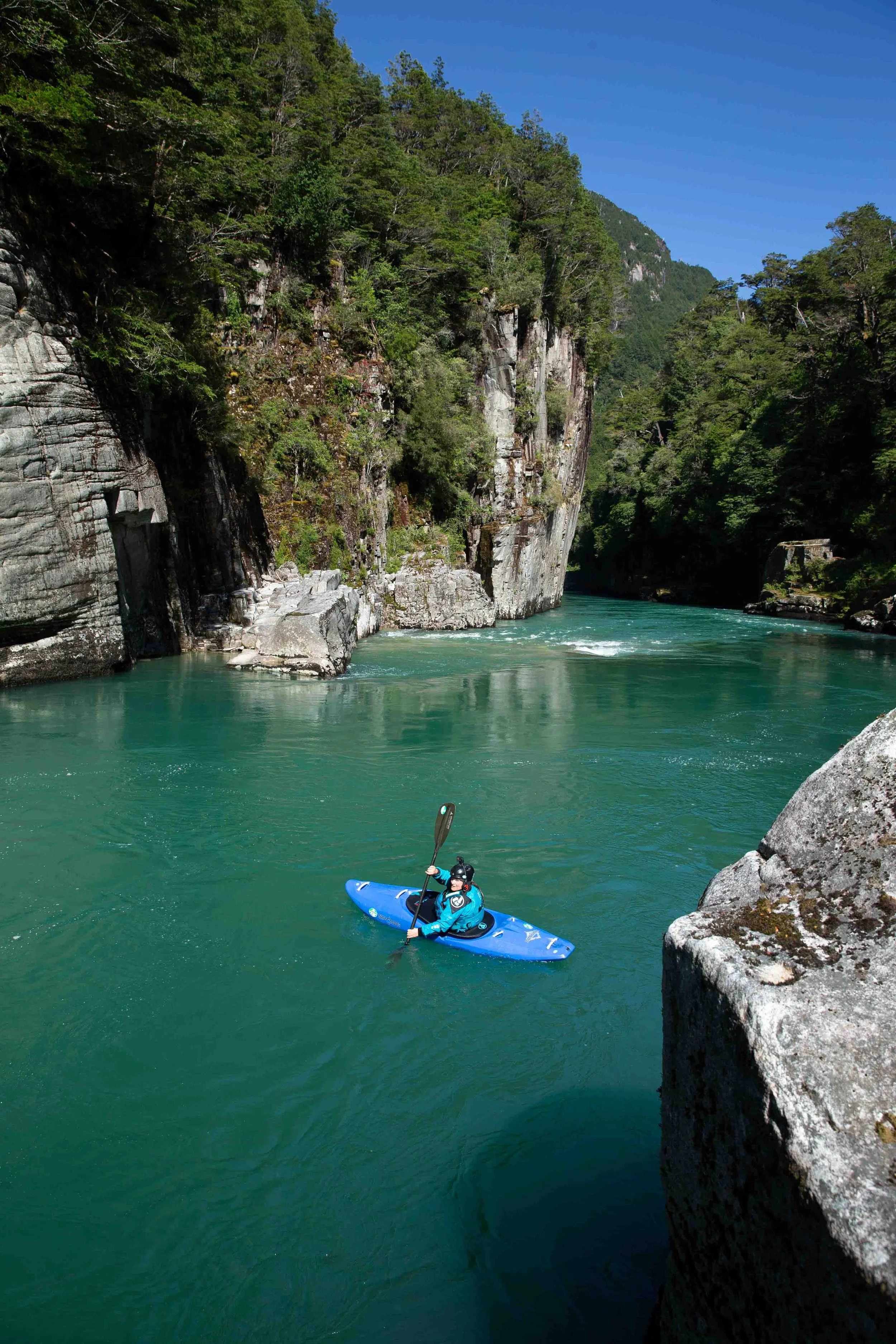 Kayaking-Adventures-in-Chile.jpg
