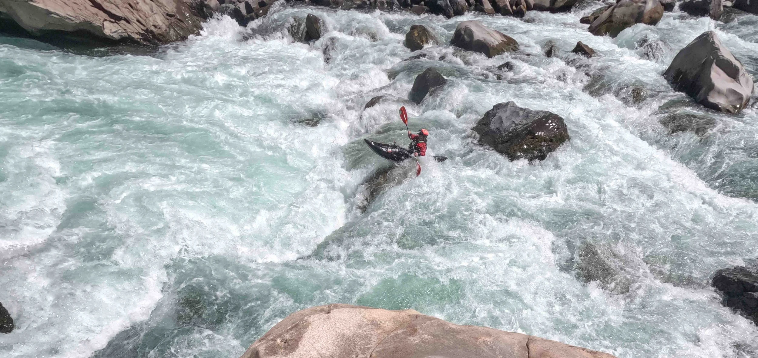 Kayaking-Rio-Nuble-Chile.jpg