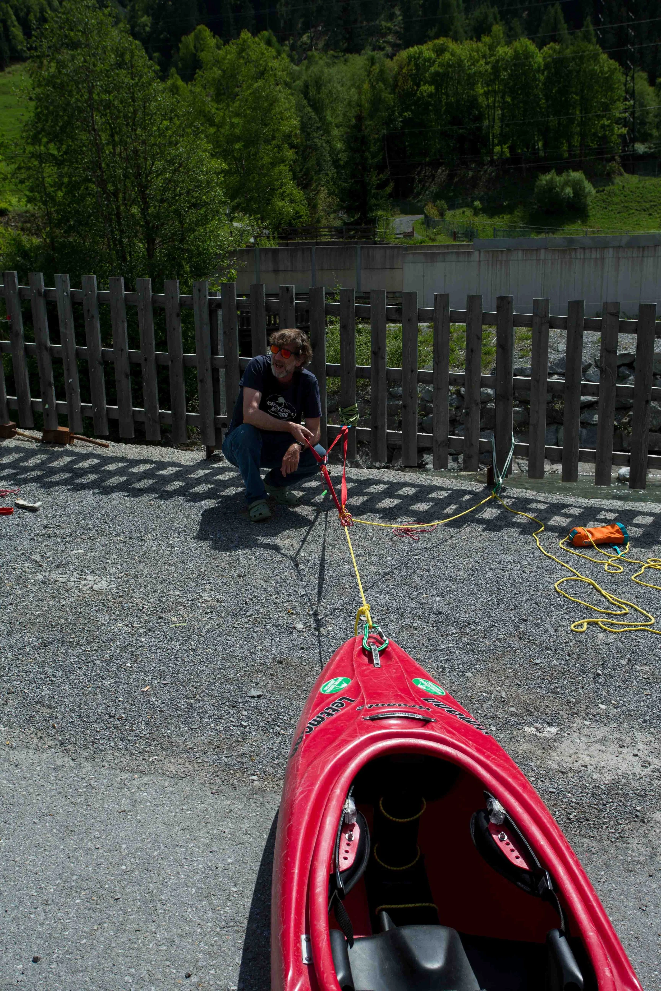 Kayak-Rescue-Safety-Course.jpg