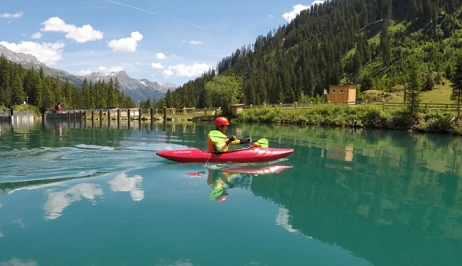 Kayak-St-Anton-am-Arlberg.webp