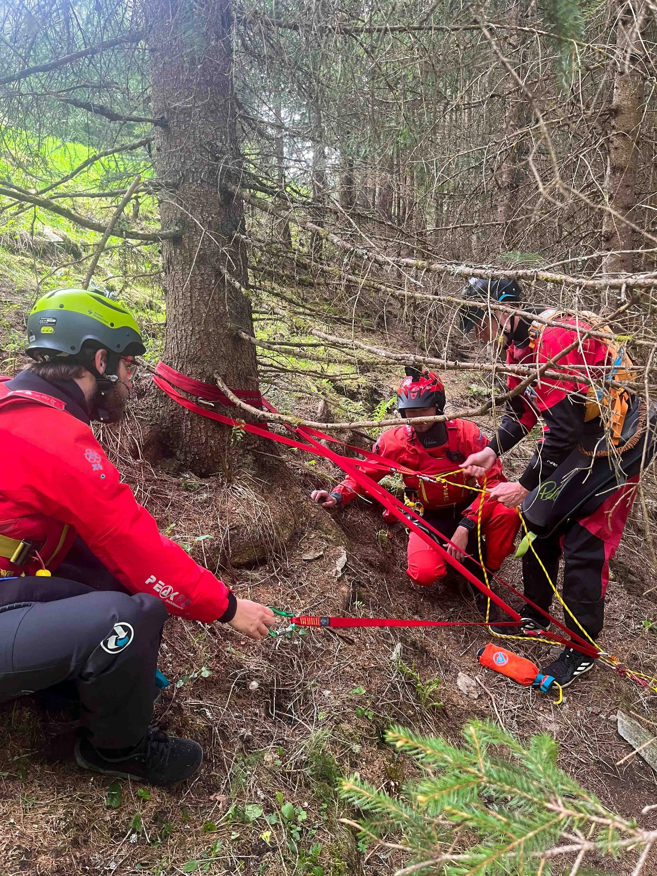 Kayak-Rescue-Courses.jpg