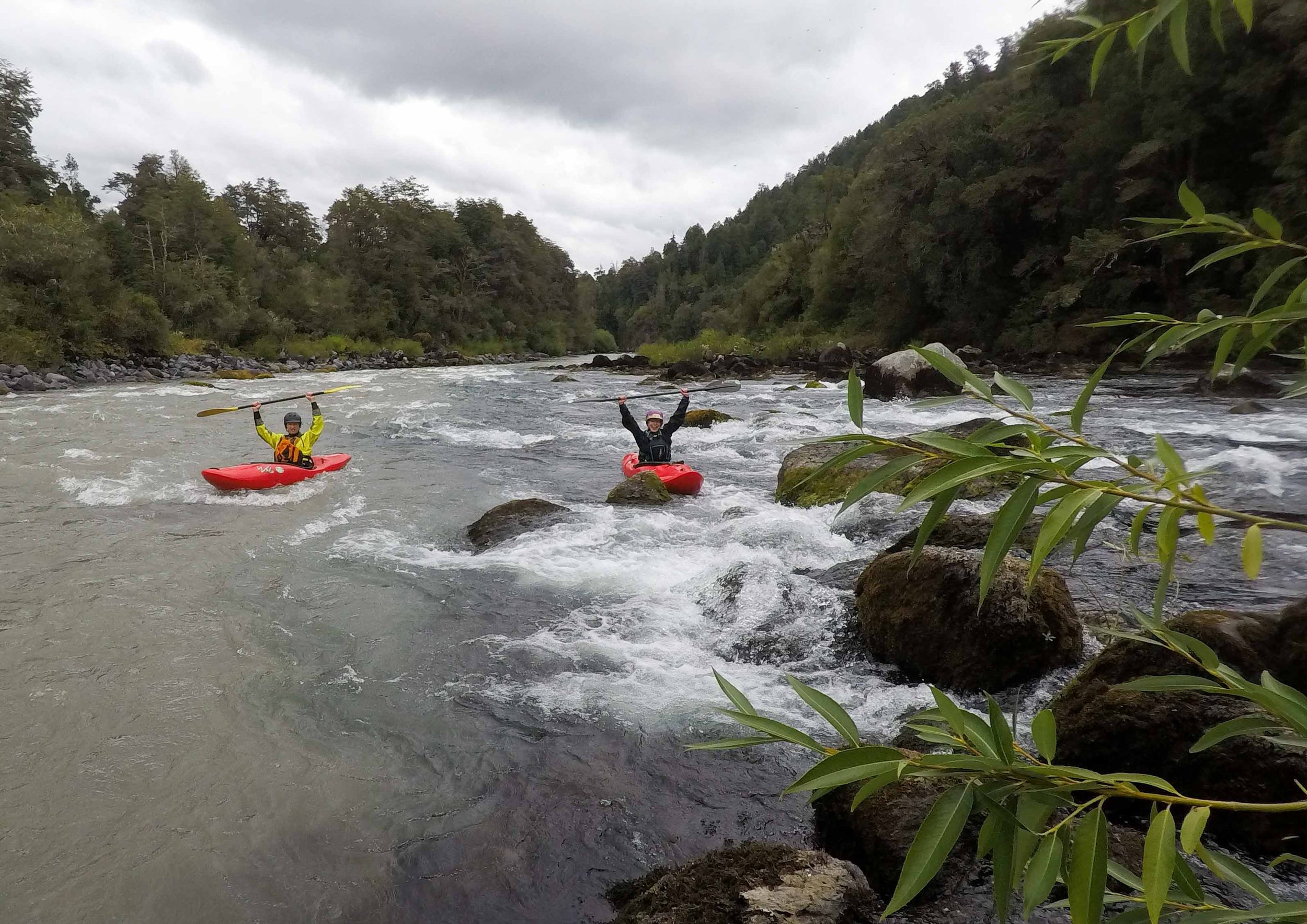 Kayak-Rio-Fuy-Chile.jpg